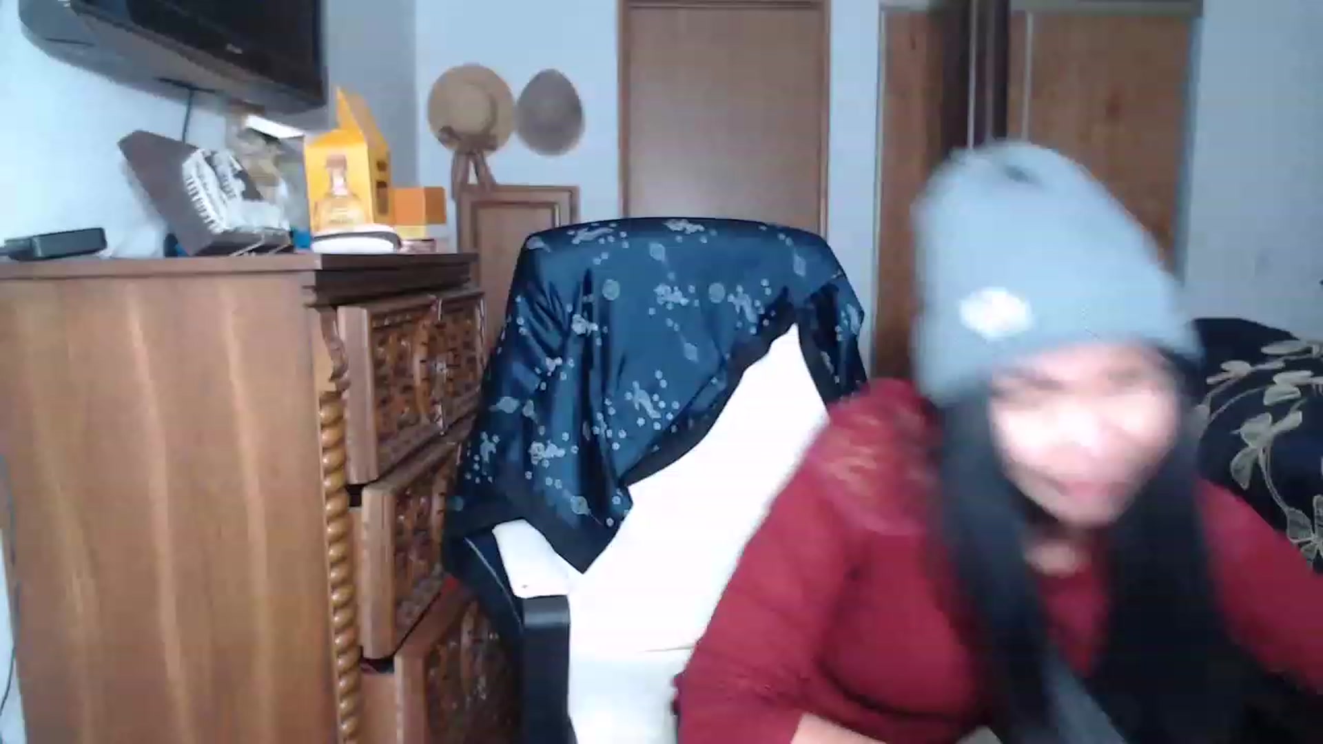 Gallery image thumbnail from Littlekai2023's myfreecams stream on, 04/17/2023, 04:32 image 7 of 20