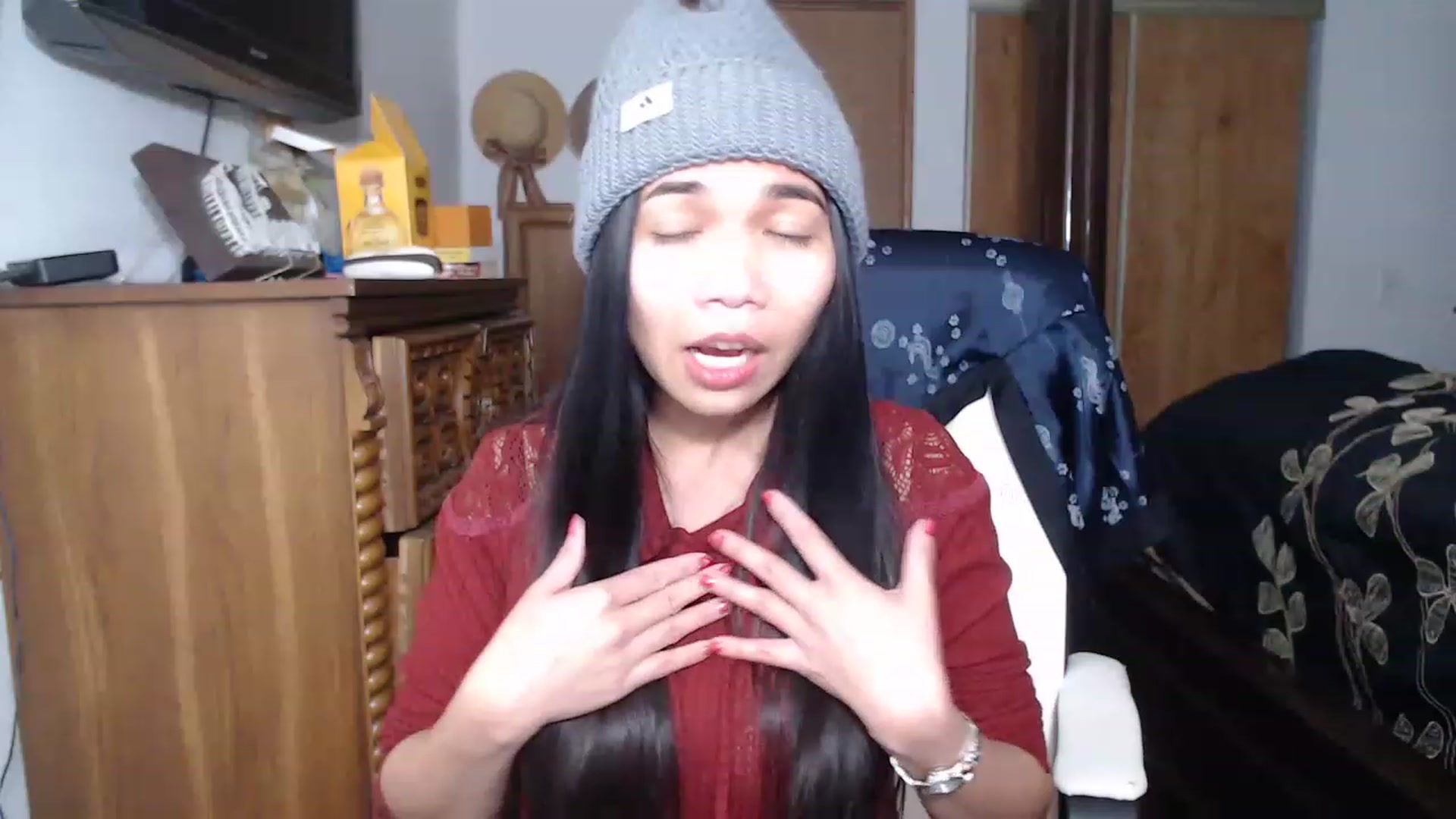 Gallery image thumbnail from Littlekai2023's myfreecams stream on, 04/17/2023, 04:32 image 6 of 20