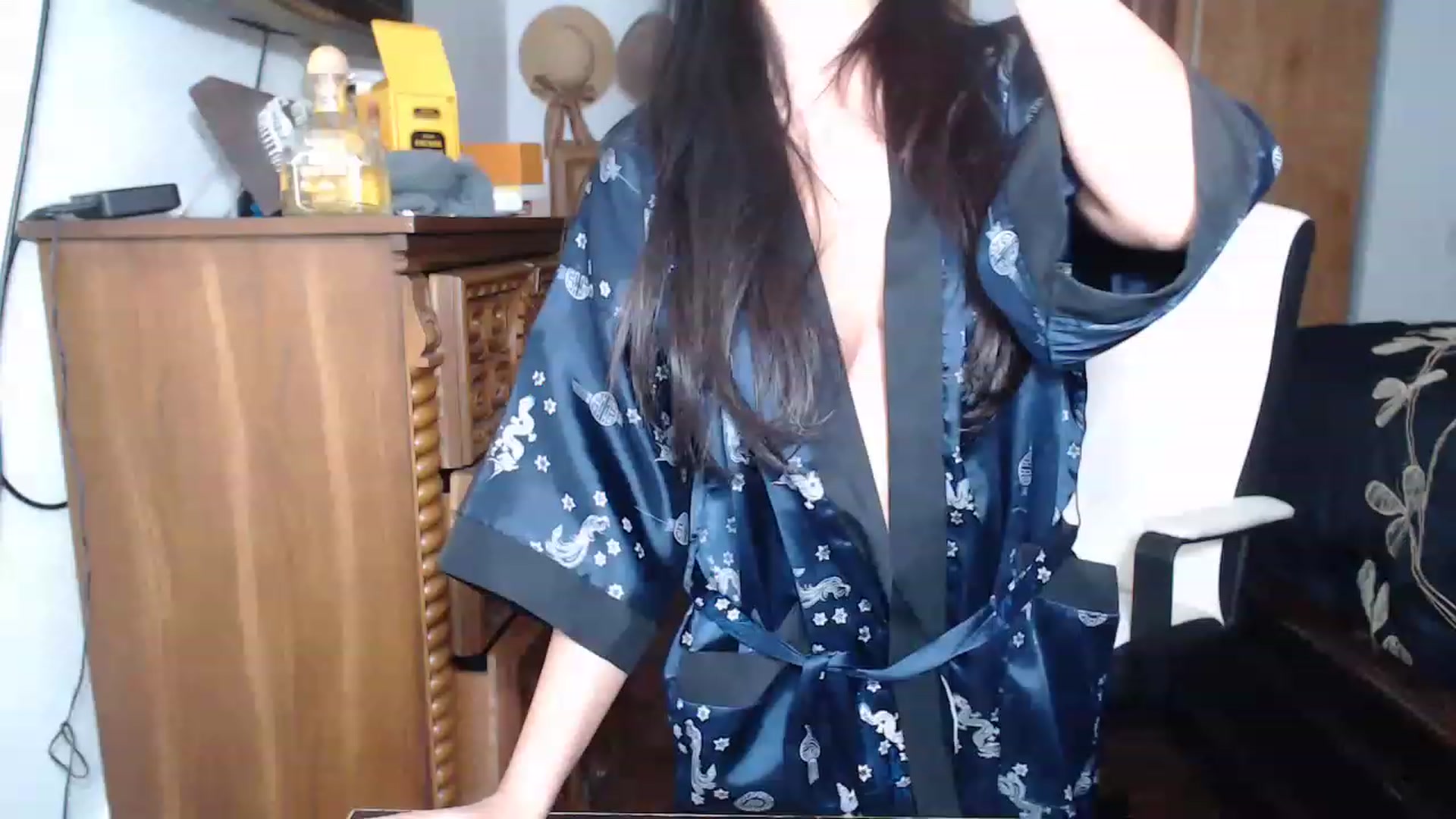 Gallery image thumbnail from Littlekai2023's myfreecams stream on, 04/18/2023, 04:09 image 20 of 20