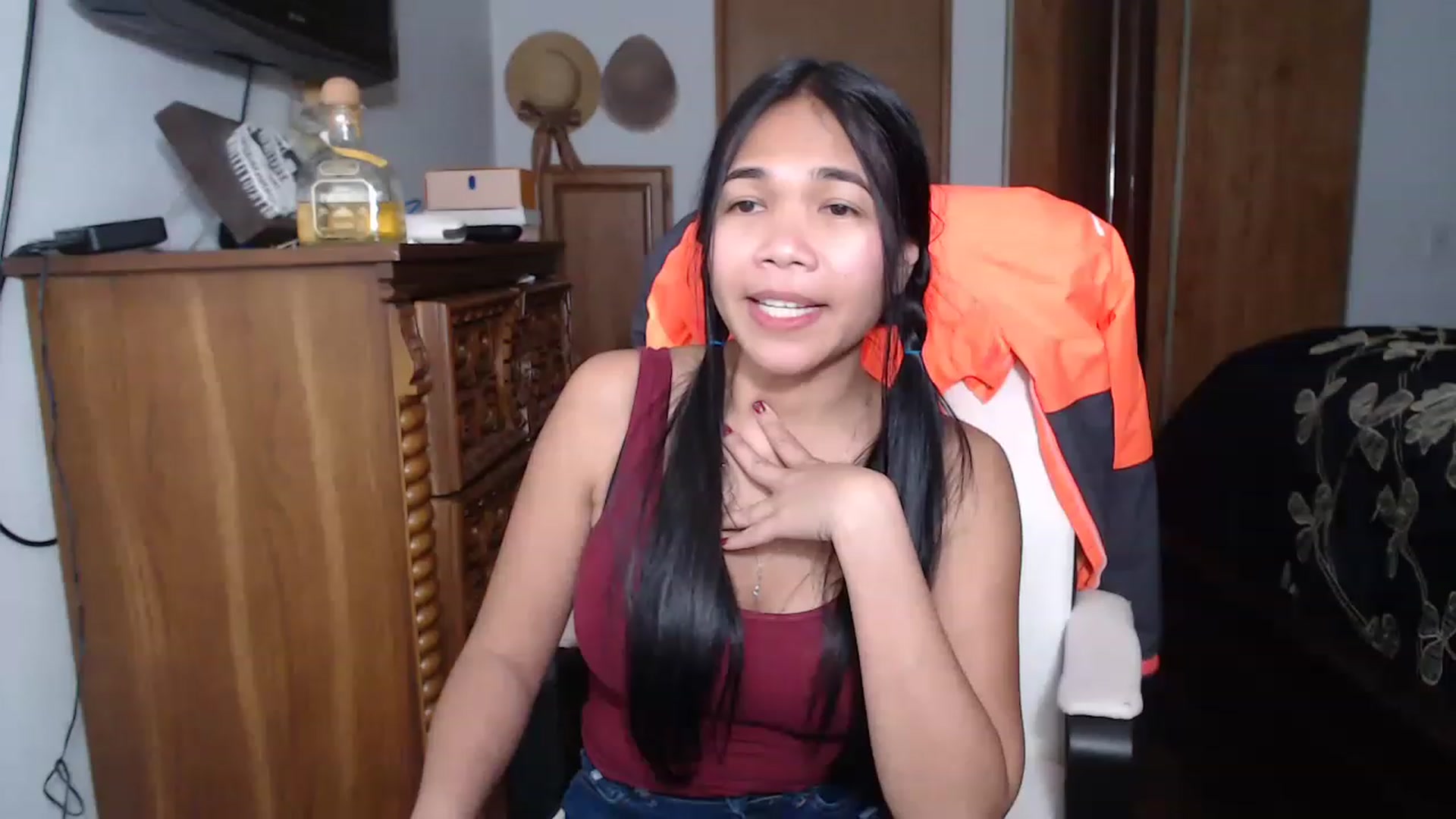 Gallery image thumbnail from Littlekai2023's myfreecams stream on, 04/27/2023, 01:37 image 20 of 20