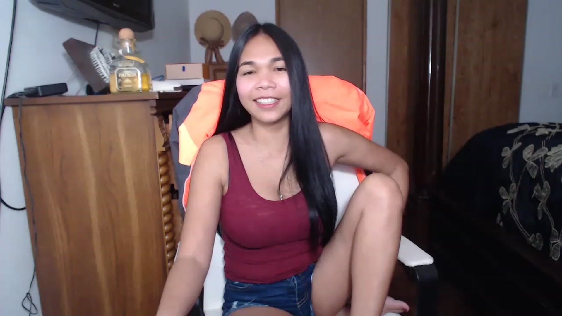 Gallery image thumbnail from Littlekai2023's myfreecams stream on, 04/27/2023, 01:37 image 2 of 20