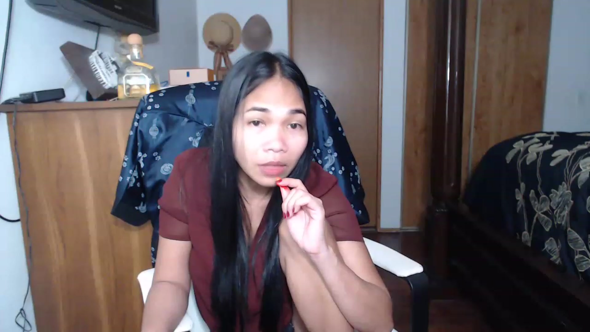 Gallery image thumbnail from Littlekai2023's myfreecams stream on, 04/28/2023, 02:27 image 11 of 20