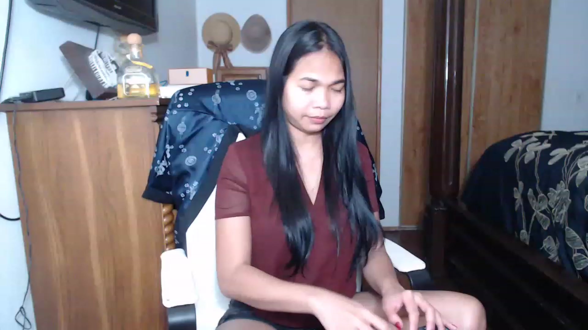 Gallery image thumbnail from Littlekai2023's myfreecams stream on, 04/28/2023, 02:27 image 4 of 20