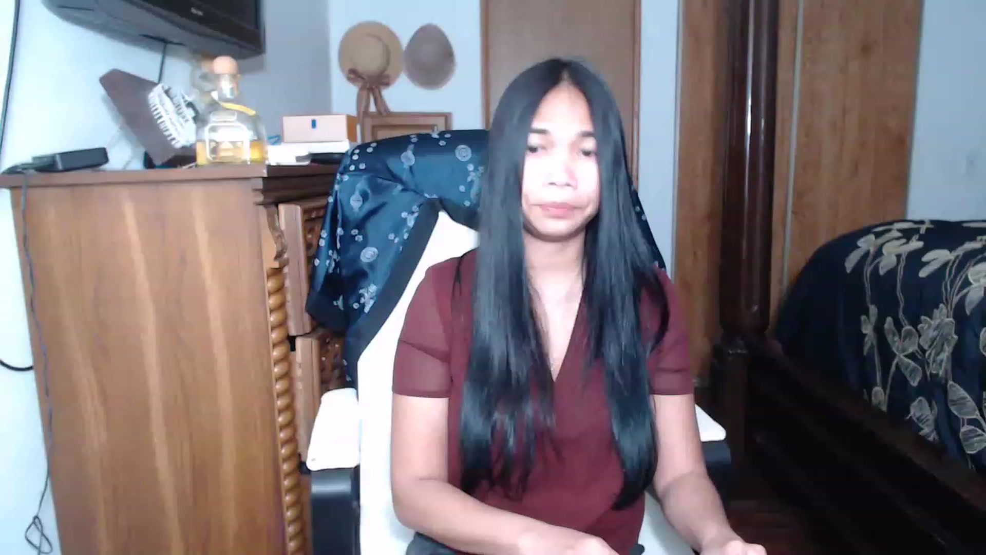 Gallery image thumbnail from Littlekai2023's myfreecams stream on, 04/28/2023, 02:27 image 8 of 20