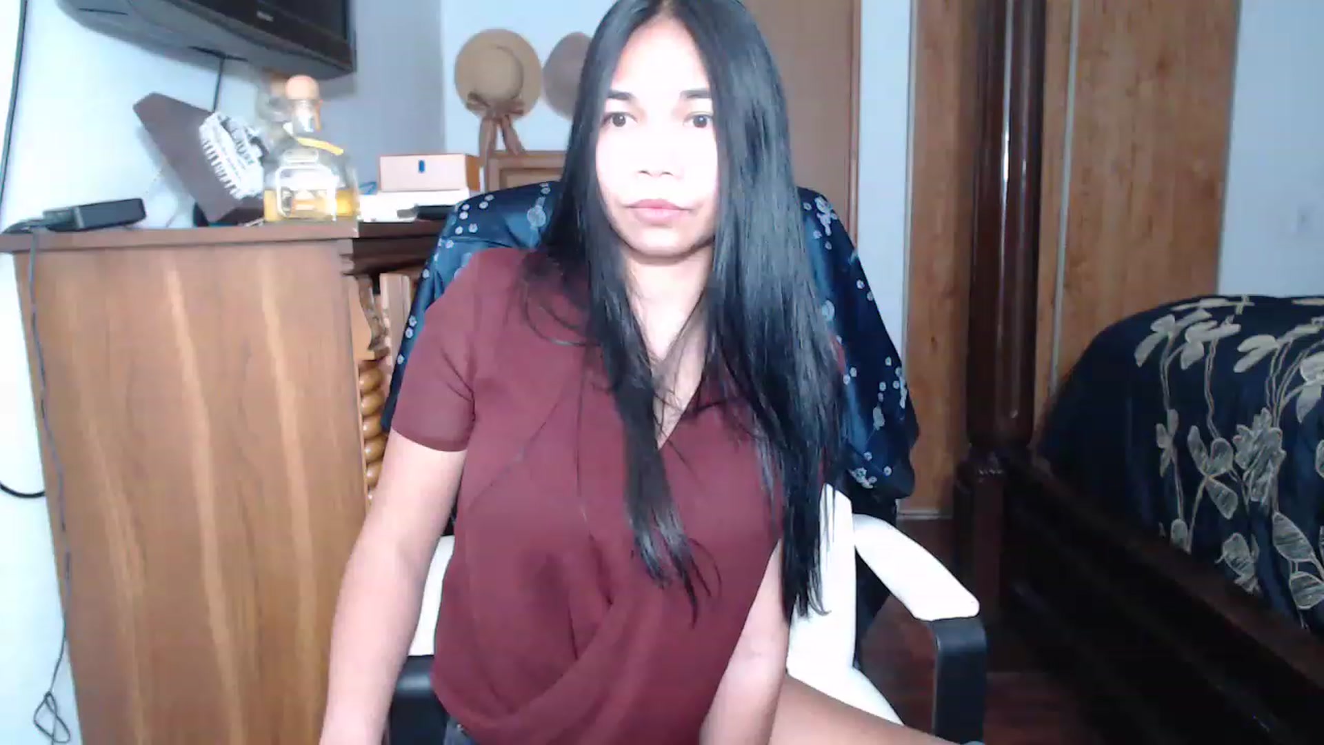 Gallery image thumbnail from Littlekai2023's myfreecams stream on, 04/28/2023, 02:27 image 6 of 20