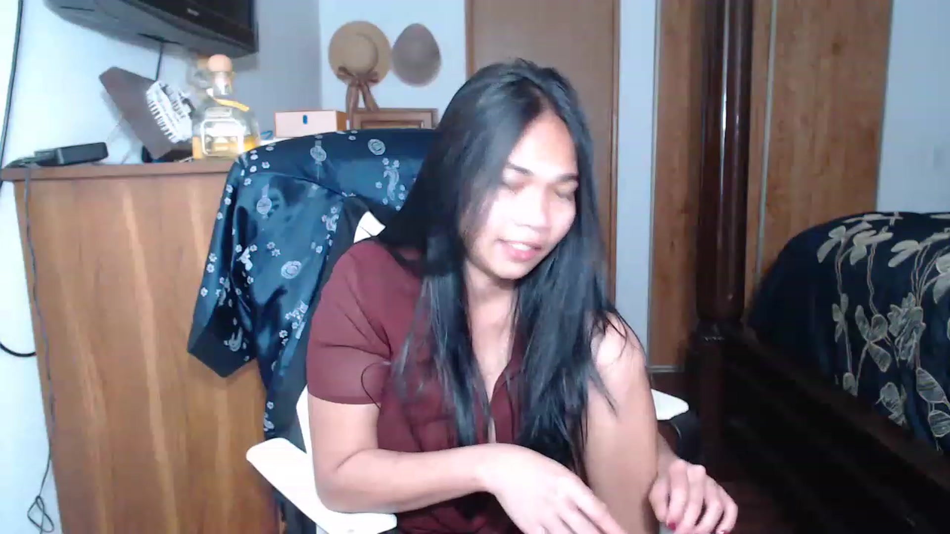 Gallery image thumbnail from Littlekai2023's myfreecams stream on, 04/28/2023, 02:27 image 17 of 20