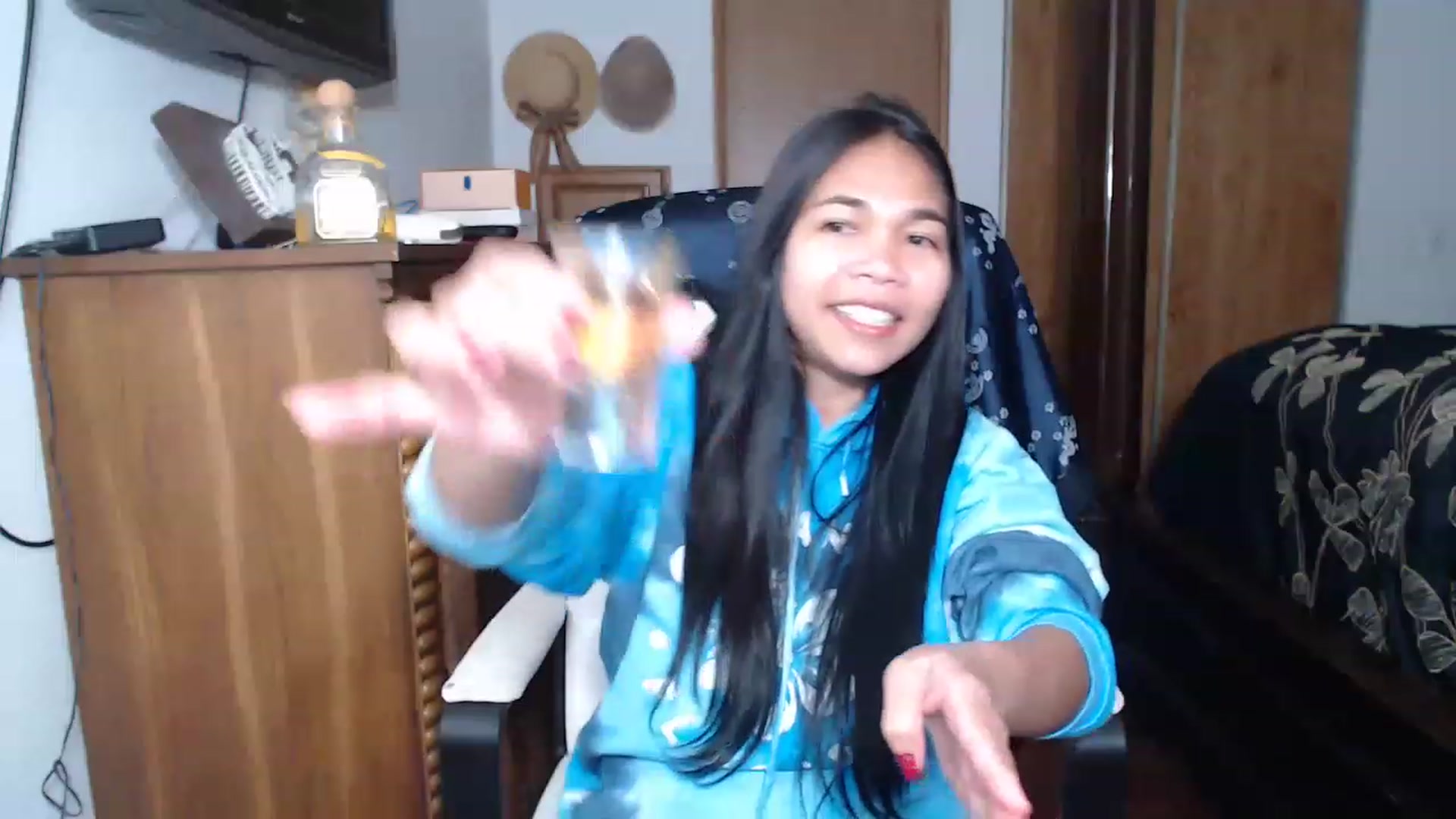 Gallery image thumbnail from Littlekai2023's myfreecams stream on, 04/28/2023, 03:49 image 13 of 20
