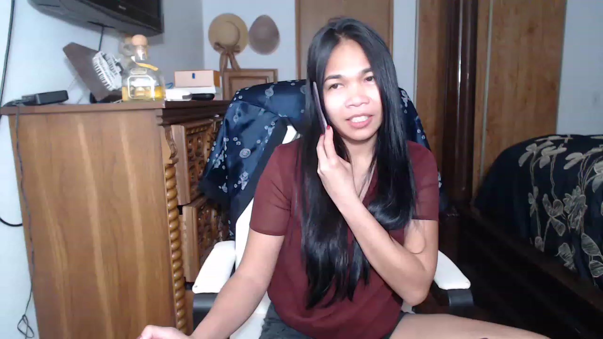 Gallery image thumbnail from Littlekai2023's myfreecams stream on, 04/28/2023, 03:49 image 9 of 20