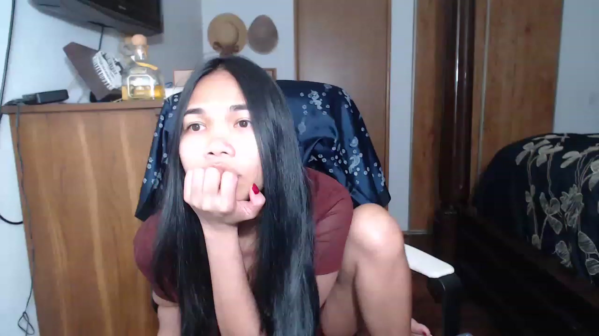 Gallery image thumbnail from Littlekai2023's myfreecams stream on, 04/28/2023, 03:49 image 1 of 20