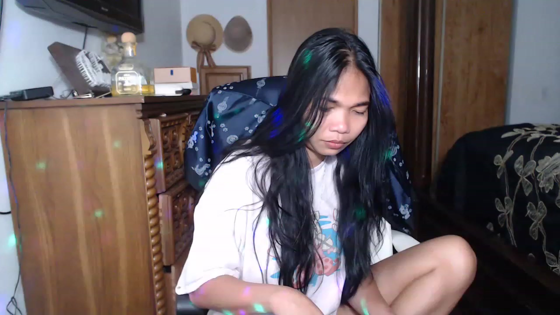 Gallery image thumbnail from Littlekai2023's myfreecams stream on, 04/30/2023, 04:51 image 9 of 20