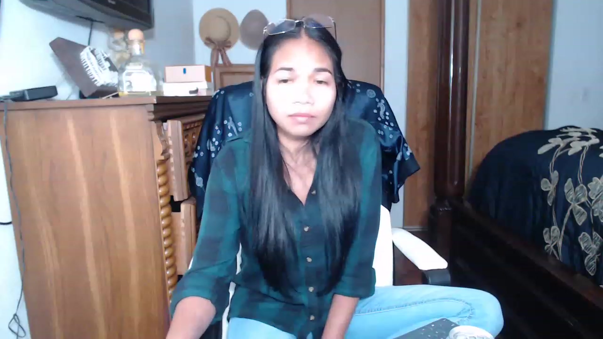 Gallery image thumbnail from Littlekai2023's myfreecams stream on, 05/02/2023, 23:44 image 18 of 20