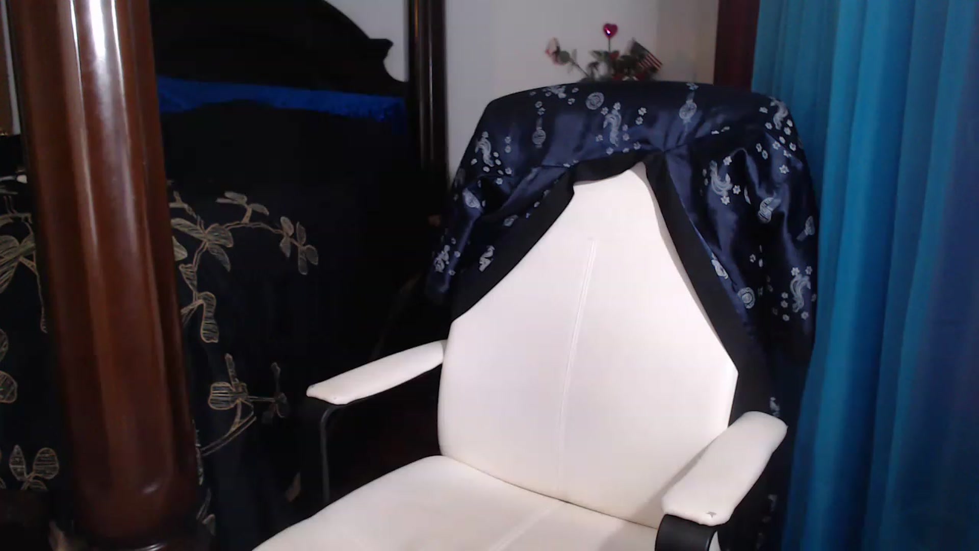 Gallery image thumbnail from Littlekai2023's myfreecams stream on, 05/03/2023, 01:31 image 19 of 20