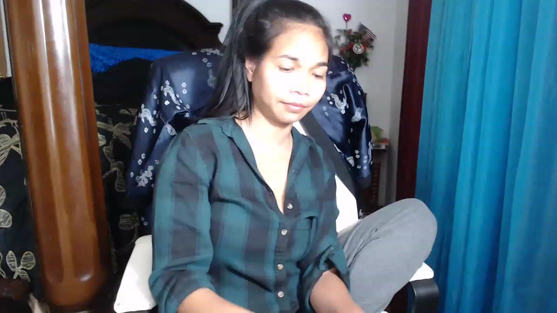 Gallery image thumbnail from Littlekai2023's myfreecams stream on, 05/03/2023, 05:11 image 10 of 20