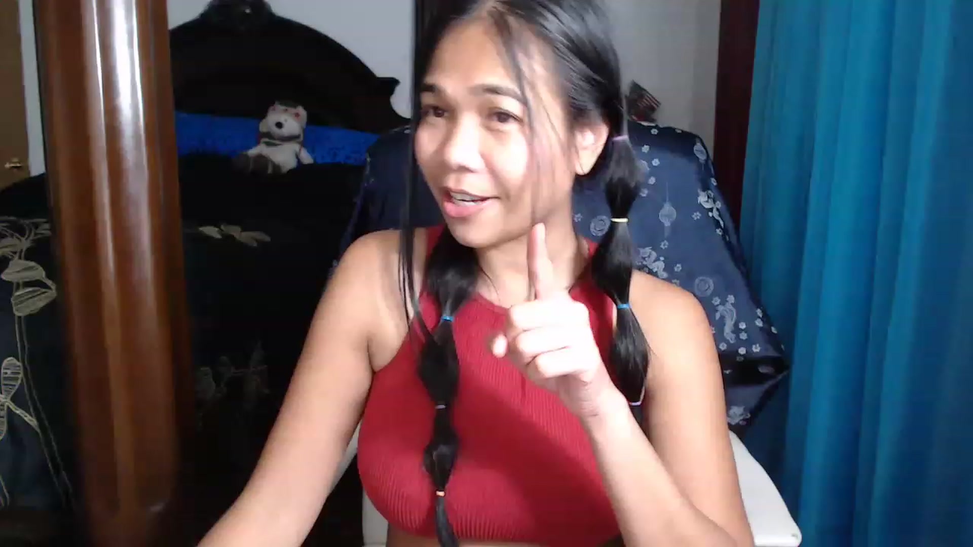 Gallery image thumbnail from Littlekai2023's myfreecams stream on, 05/04/2023, 03:45 image 12 of 20