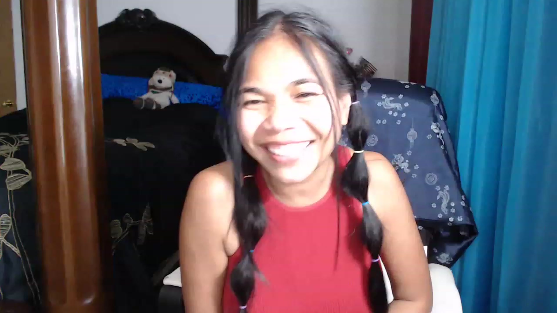 Gallery image thumbnail from Littlekai2023's myfreecams stream on, 05/04/2023, 03:45 image 15 of 20