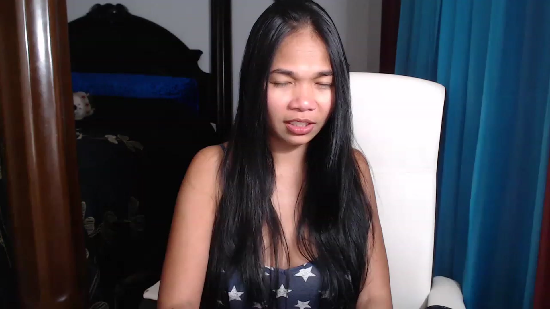 Gallery image thumbnail from Littlekai2023's myfreecams stream on, 05/06/2023, 03:07 image 6 of 20