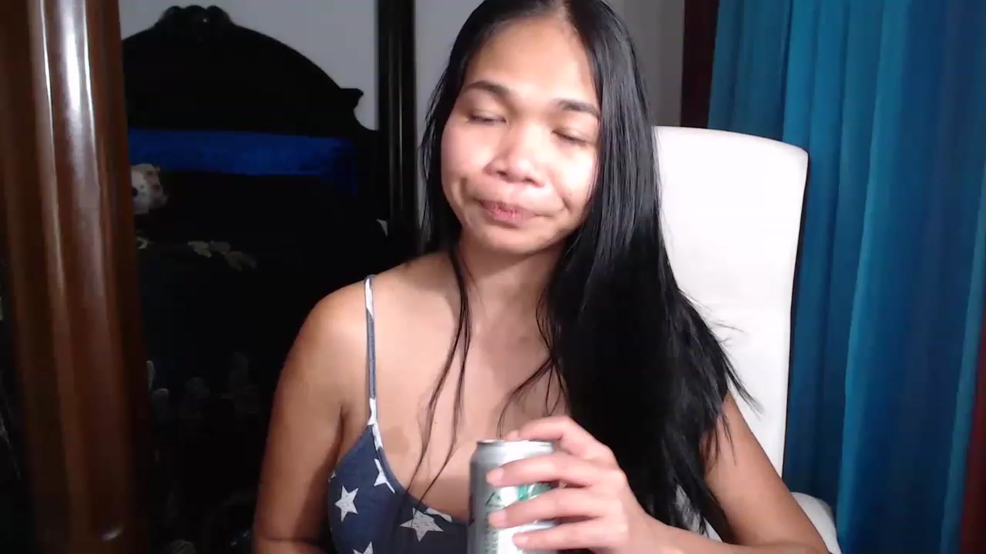 Gallery image thumbnail from Littlekai2023's myfreecams stream on, 05/06/2023, 03:07 image 1 of 20