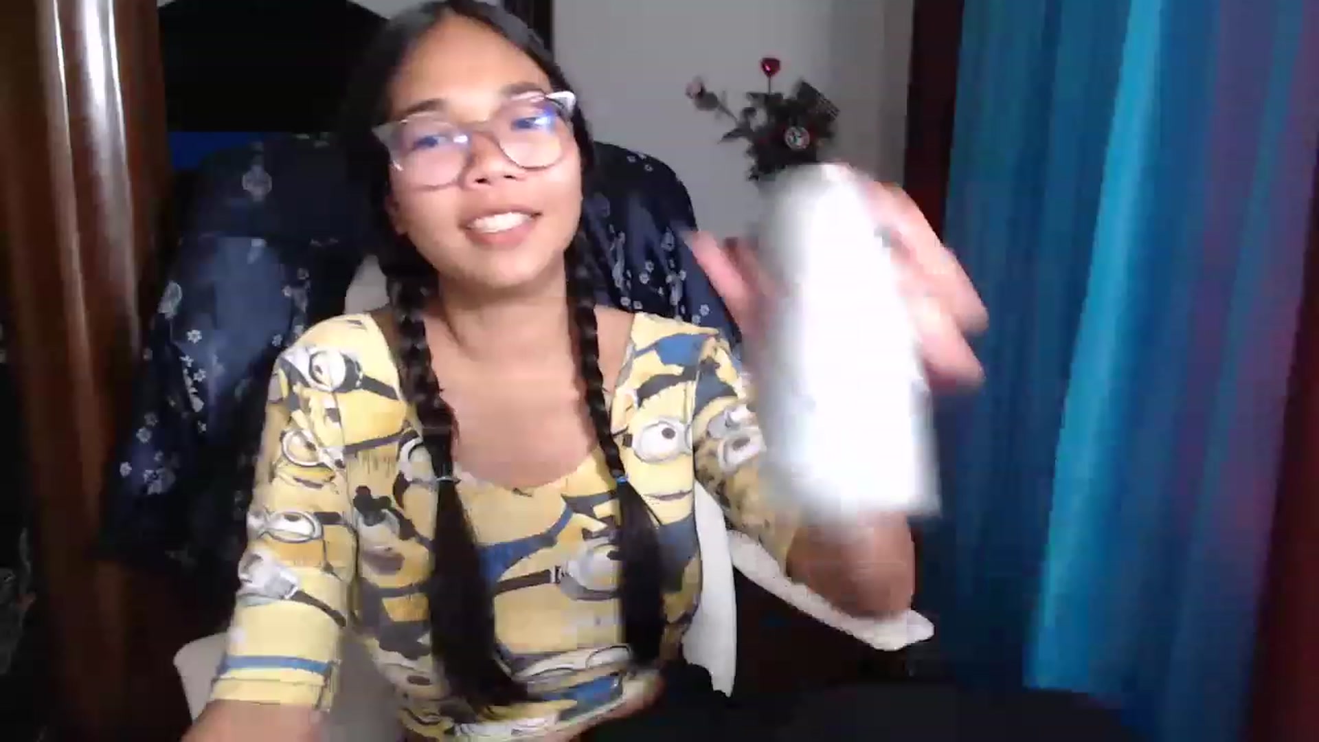 Gallery image thumbnail from Littlekai2023's myfreecams stream on, 05/06/2023, 15:39 image 12 of 20