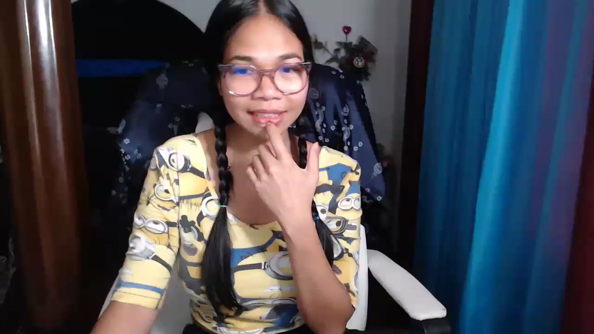 Gallery image thumbnail from Littlekai2023's myfreecams stream on, 05/06/2023, 15:39 image 9 of 20