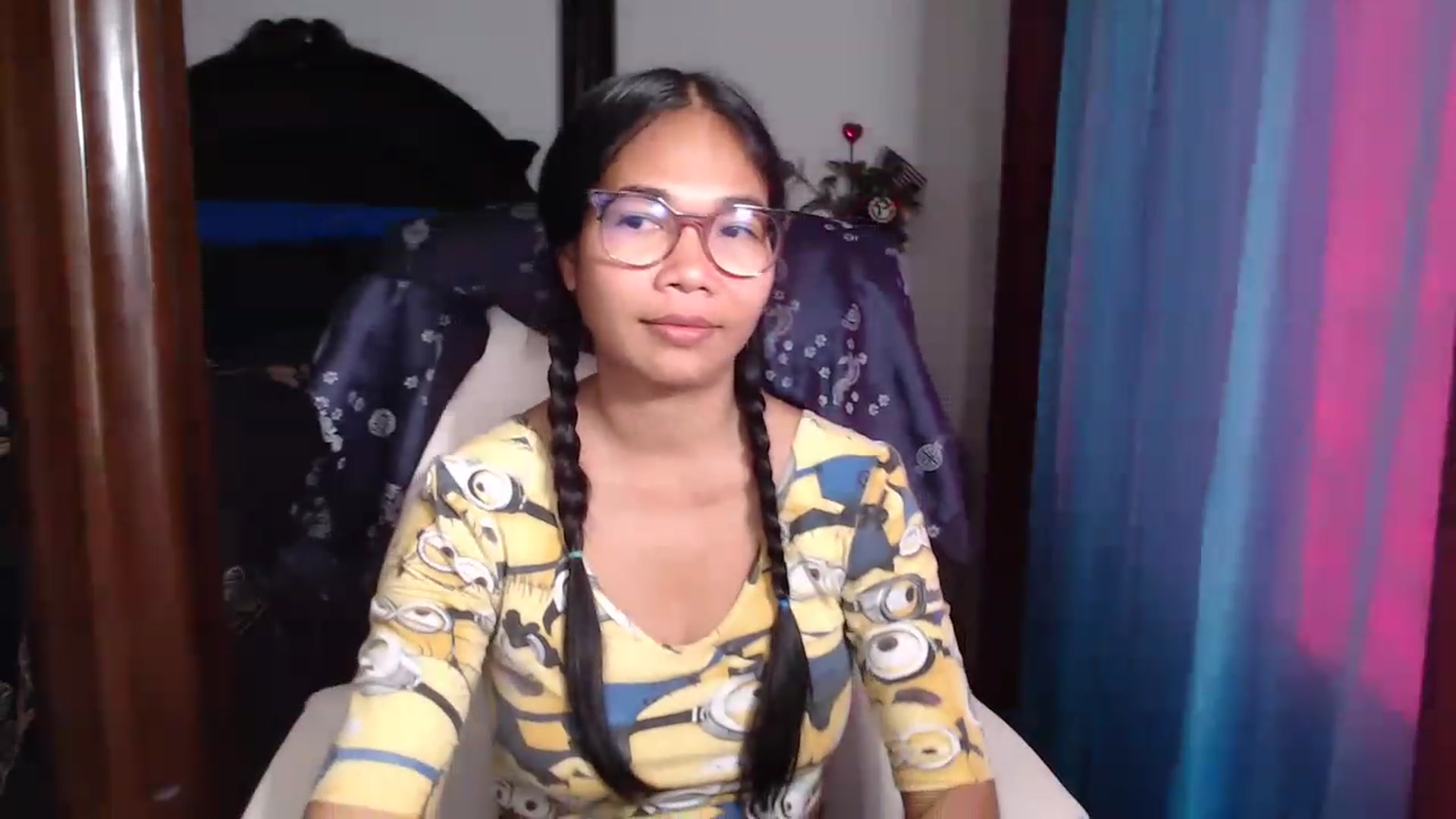 Gallery image thumbnail from Littlekai2023's myfreecams stream on, 05/06/2023, 17:50 image 18 of 20