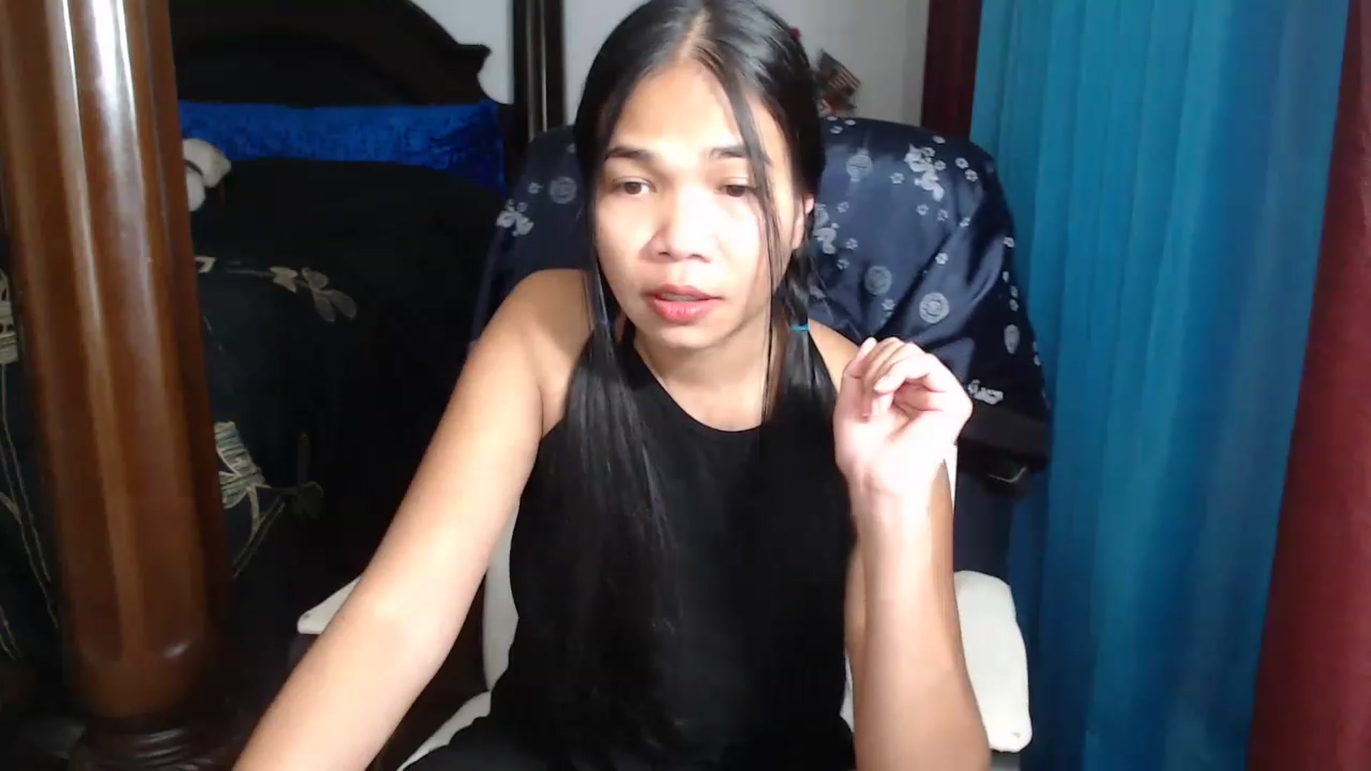 Gallery image thumbnail from Littlekai2023's myfreecams stream on, 05/08/2023, 02:43 image 6 of 20