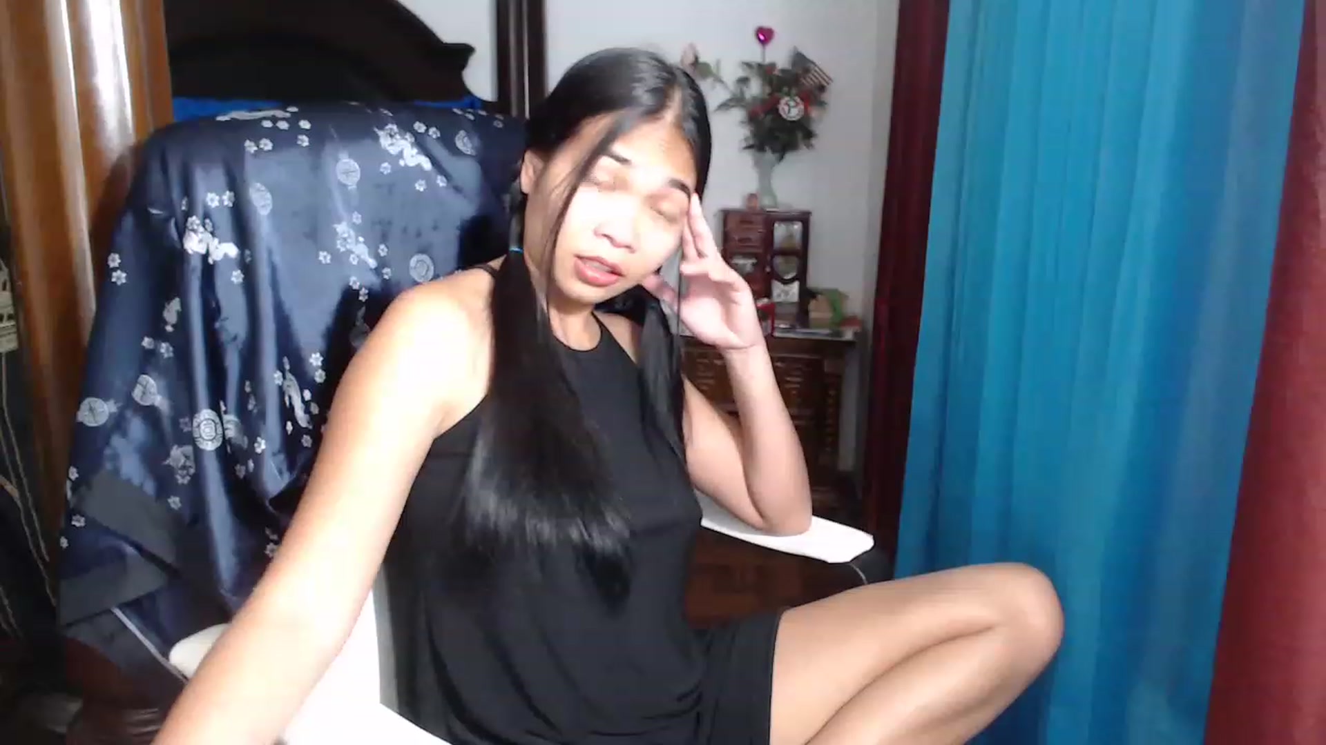 Gallery image thumbnail from Littlekai2023's myfreecams stream on, 05/08/2023, 02:43 image 8 of 20