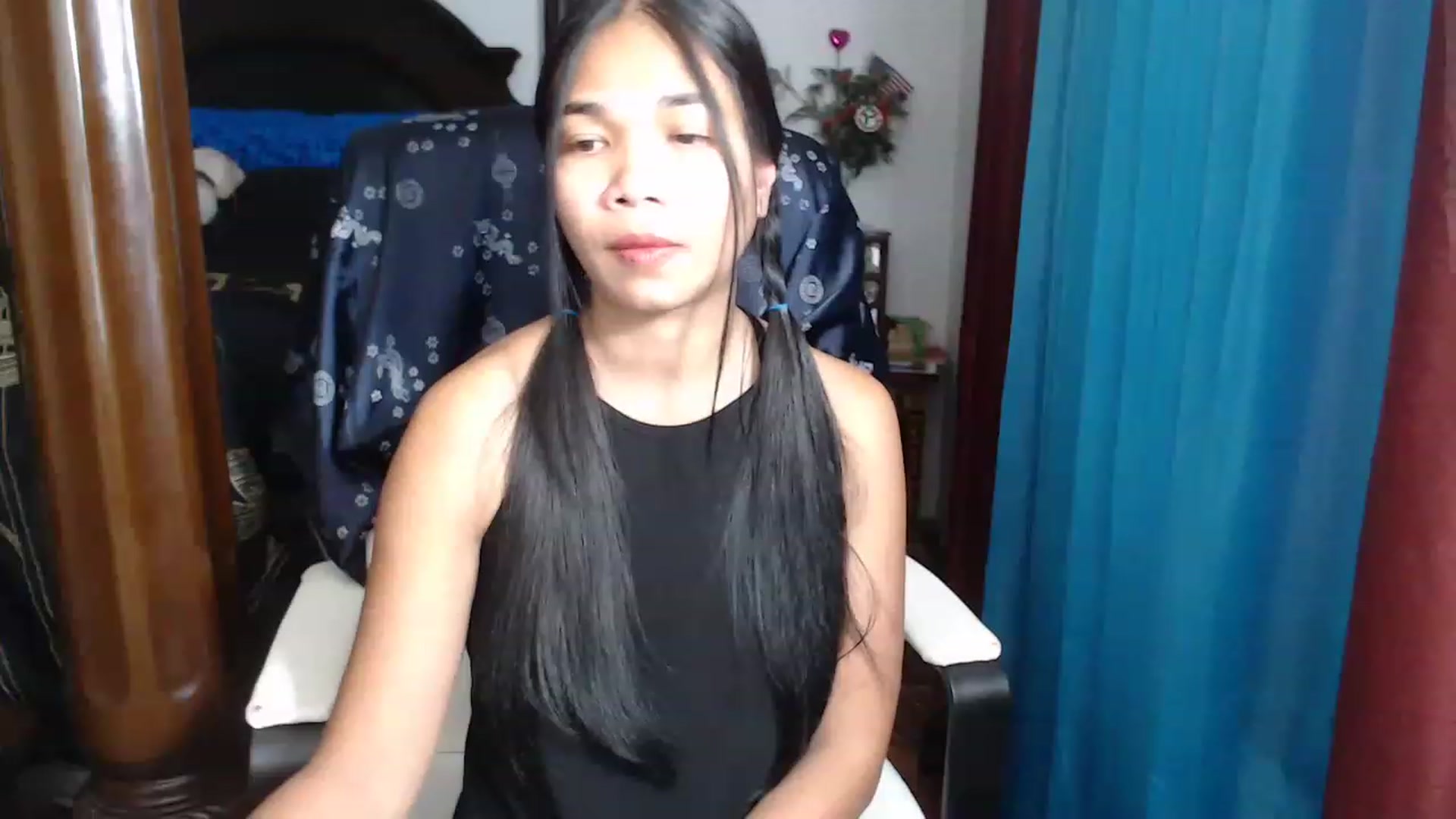 Gallery image thumbnail from Littlekai2023's myfreecams stream on, 05/08/2023, 02:43 image 10 of 20