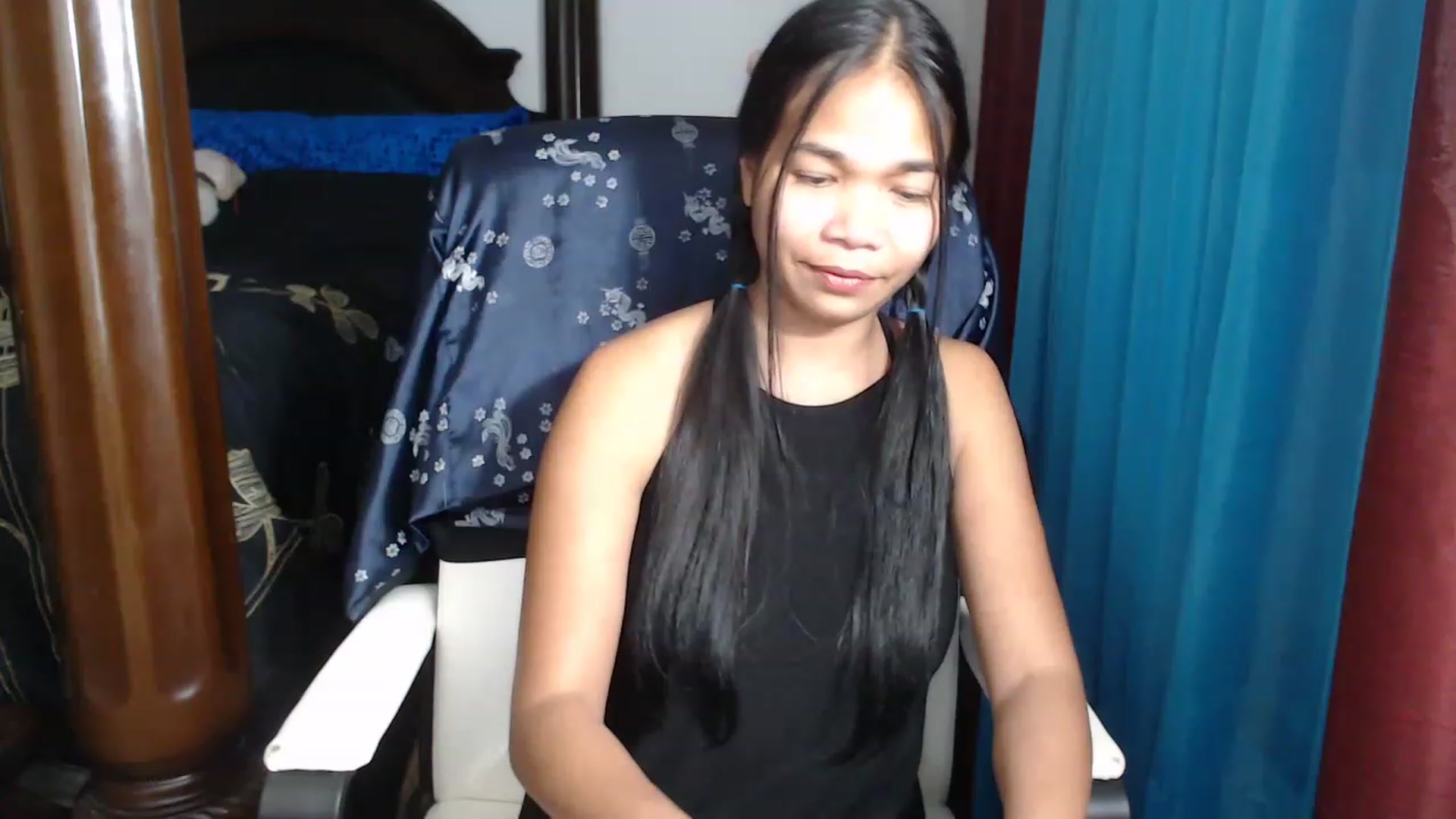 Gallery image thumbnail from Littlekai2023's myfreecams stream on, 05/08/2023, 06:15 image 10 of 20
