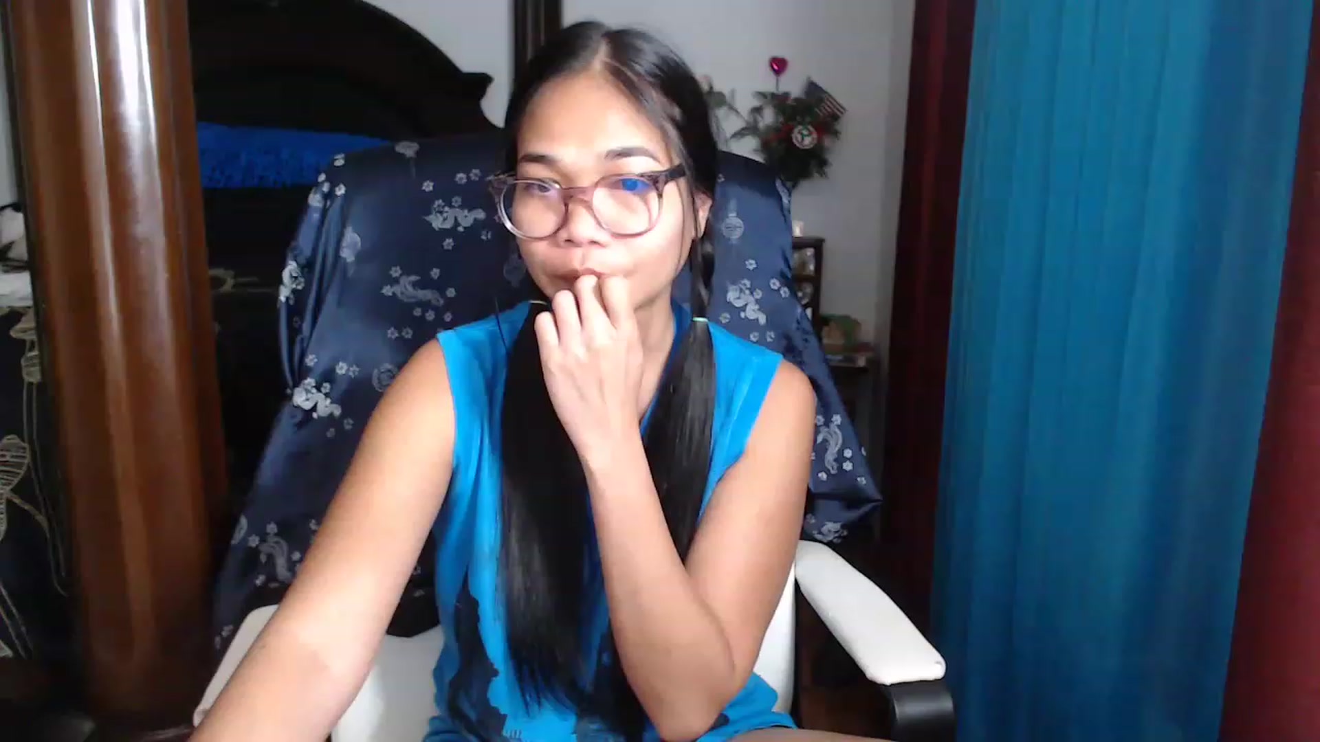 Gallery image thumbnail from Littlekai2023's myfreecams stream on, 05/09/2023, 02:29 image 3 of 20