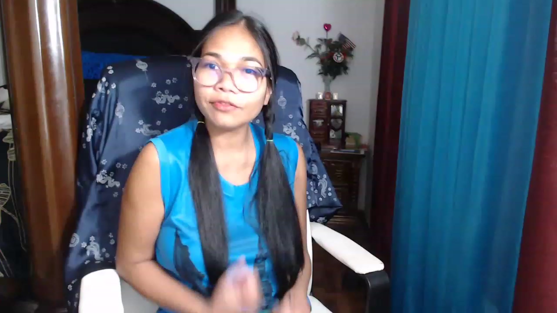 Gallery image thumbnail from Littlekai2023's myfreecams stream on, 05/09/2023, 03:20 image 18 of 20