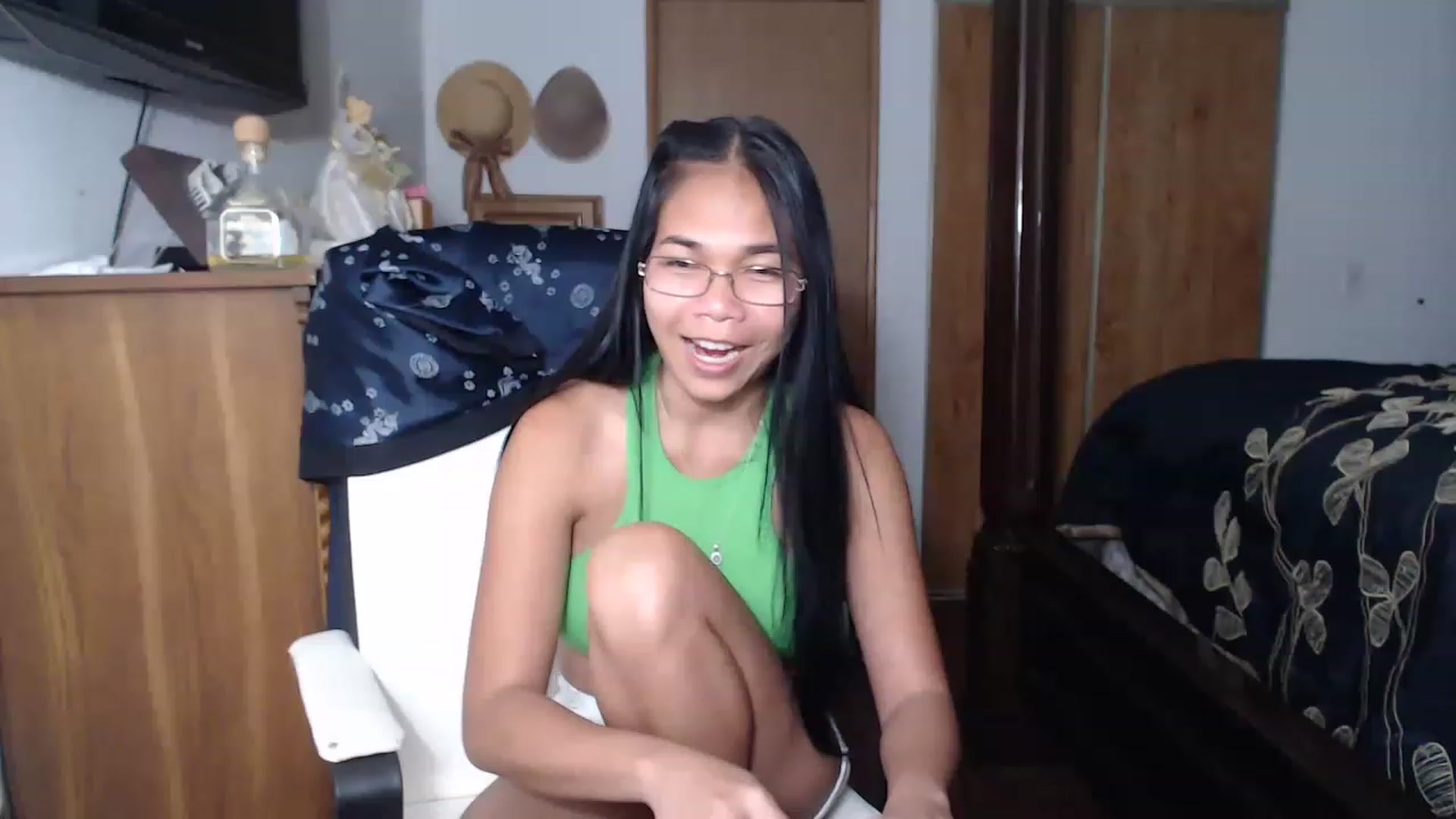 Gallery image thumbnail from Littlekai2023's myfreecams stream on, 05/11/2023, 01:08 image 11 of 20