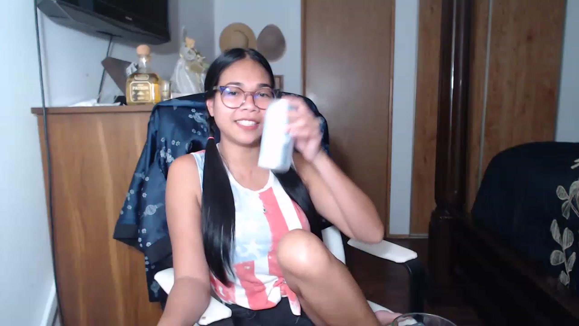 Gallery image thumbnail from Littlekai2023's myfreecams stream on, 05/11/2023, 23:58 image 18 of 20