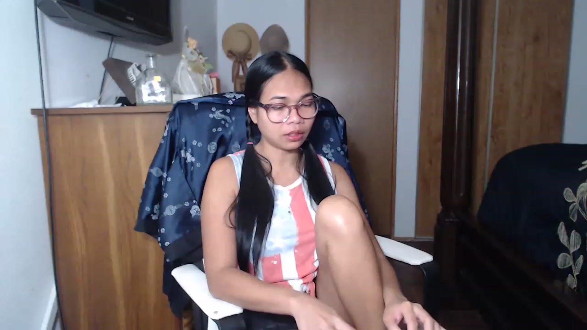 Gallery image thumbnail from Littlekai2023's myfreecams stream on, 05/11/2023, 23:58 image 3 of 20