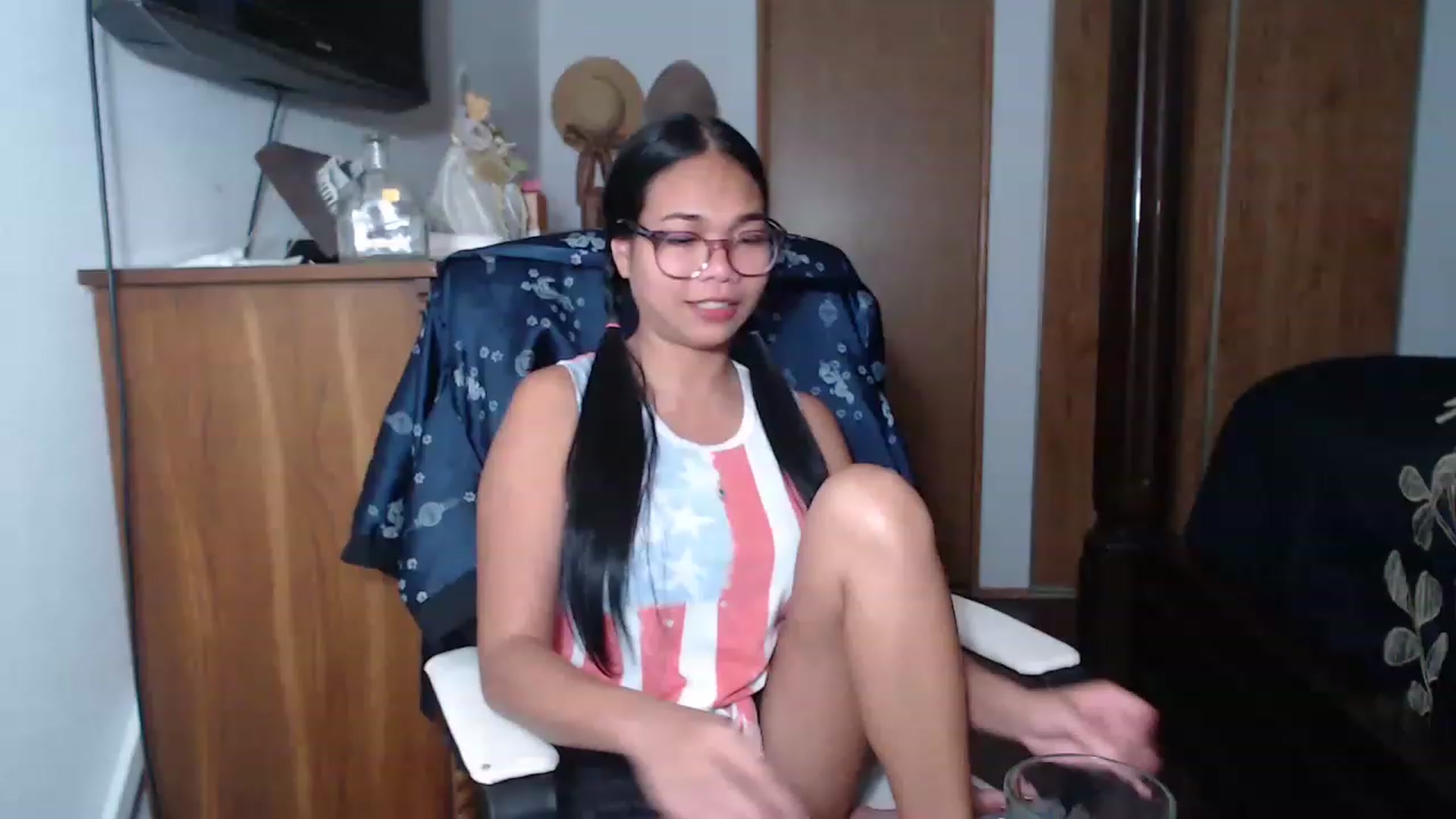 Gallery image thumbnail from Littlekai2023's myfreecams stream on, 05/11/2023, 23:58 image 10 of 20