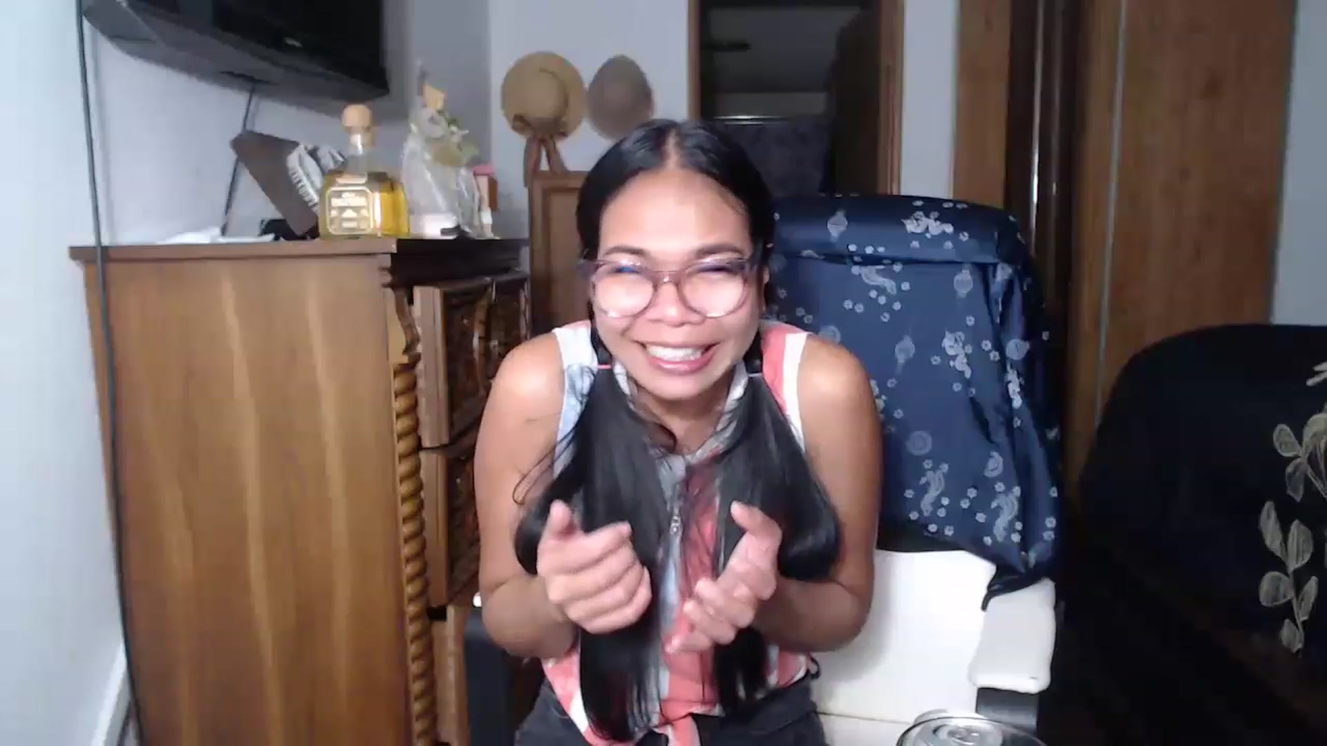 Gallery image thumbnail from Littlekai2023's myfreecams stream on, 05/11/2023, 23:58 image 20 of 20