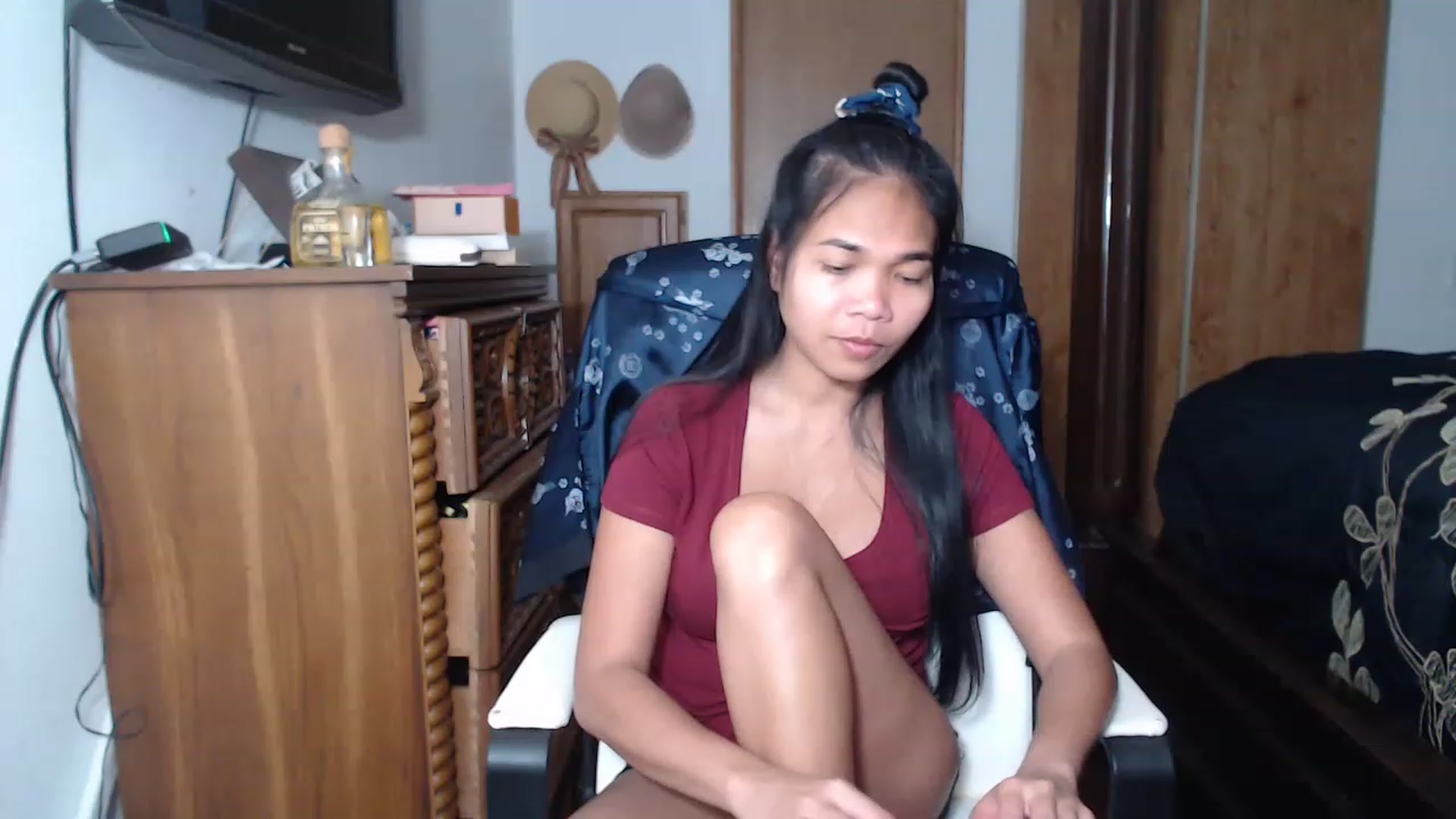 Gallery image thumbnail from Littlekai2023's myfreecams stream on, 05/12/2023, 22:37 image 5 of 20
