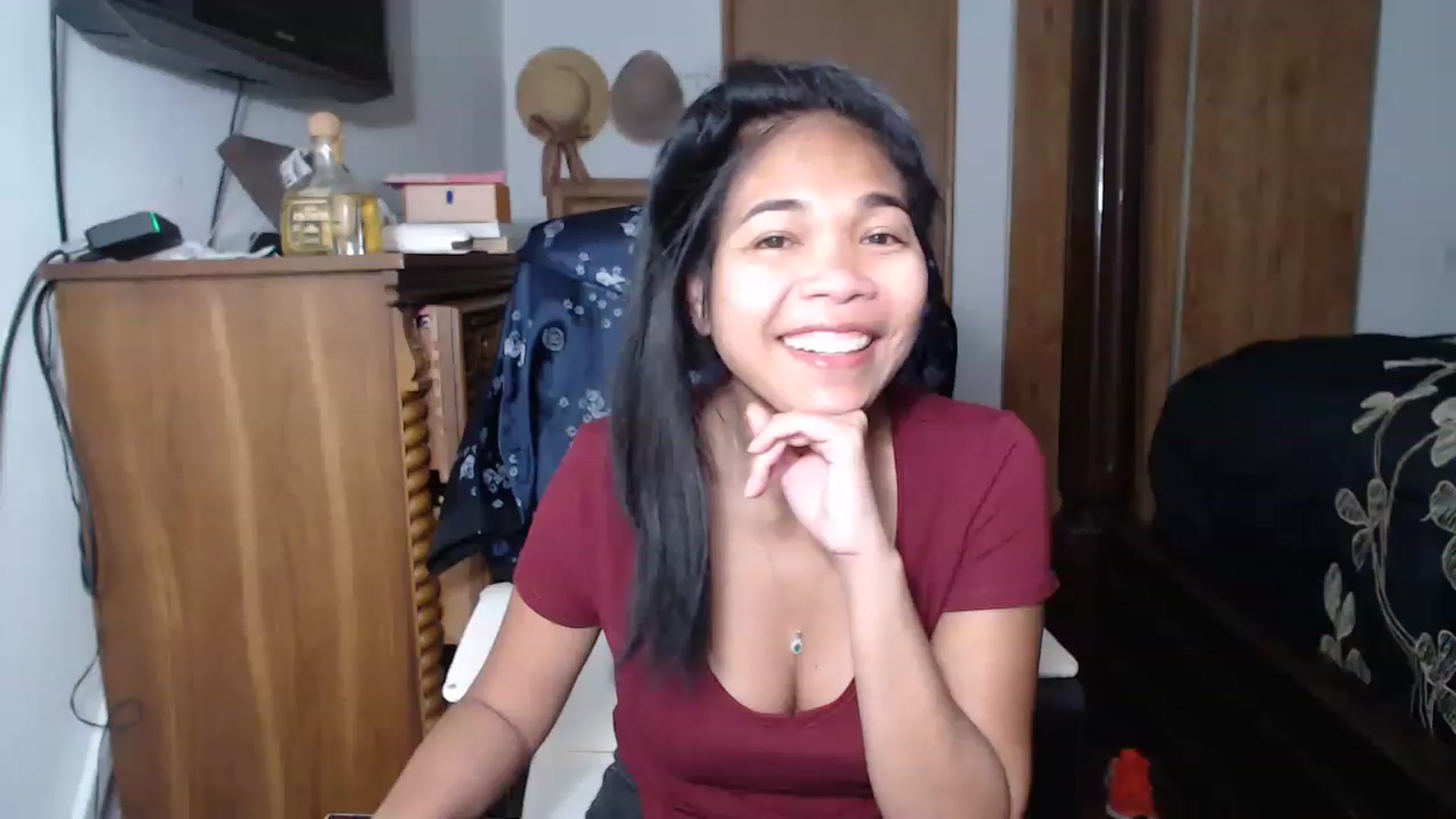 Gallery image thumbnail from Littlekai2023's myfreecams stream on, 05/13/2023, 01:52 image 2 of 20