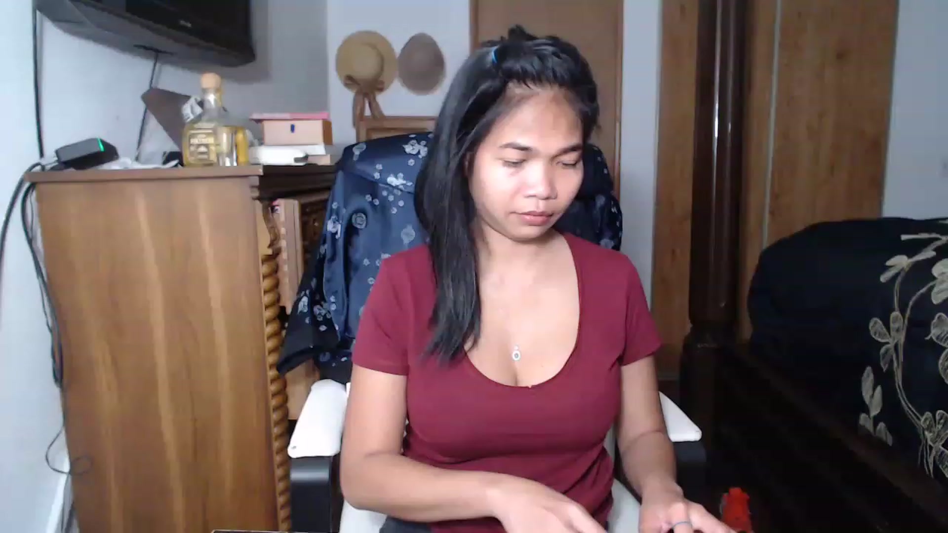 Gallery image thumbnail from Littlekai2023's myfreecams stream on, 05/13/2023, 01:52 image 1 of 20
