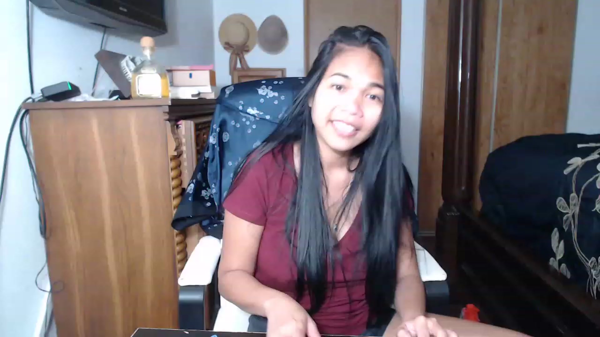 Gallery image thumbnail from Littlekai2023's myfreecams stream on, 05/13/2023, 04:15 image 19 of 20