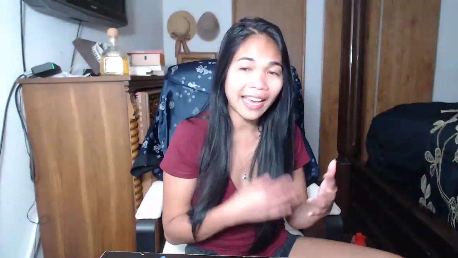 Gallery image thumbnail from Littlekai2023's myfreecams stream on, 05/13/2023, 04:15 image 20 of 20