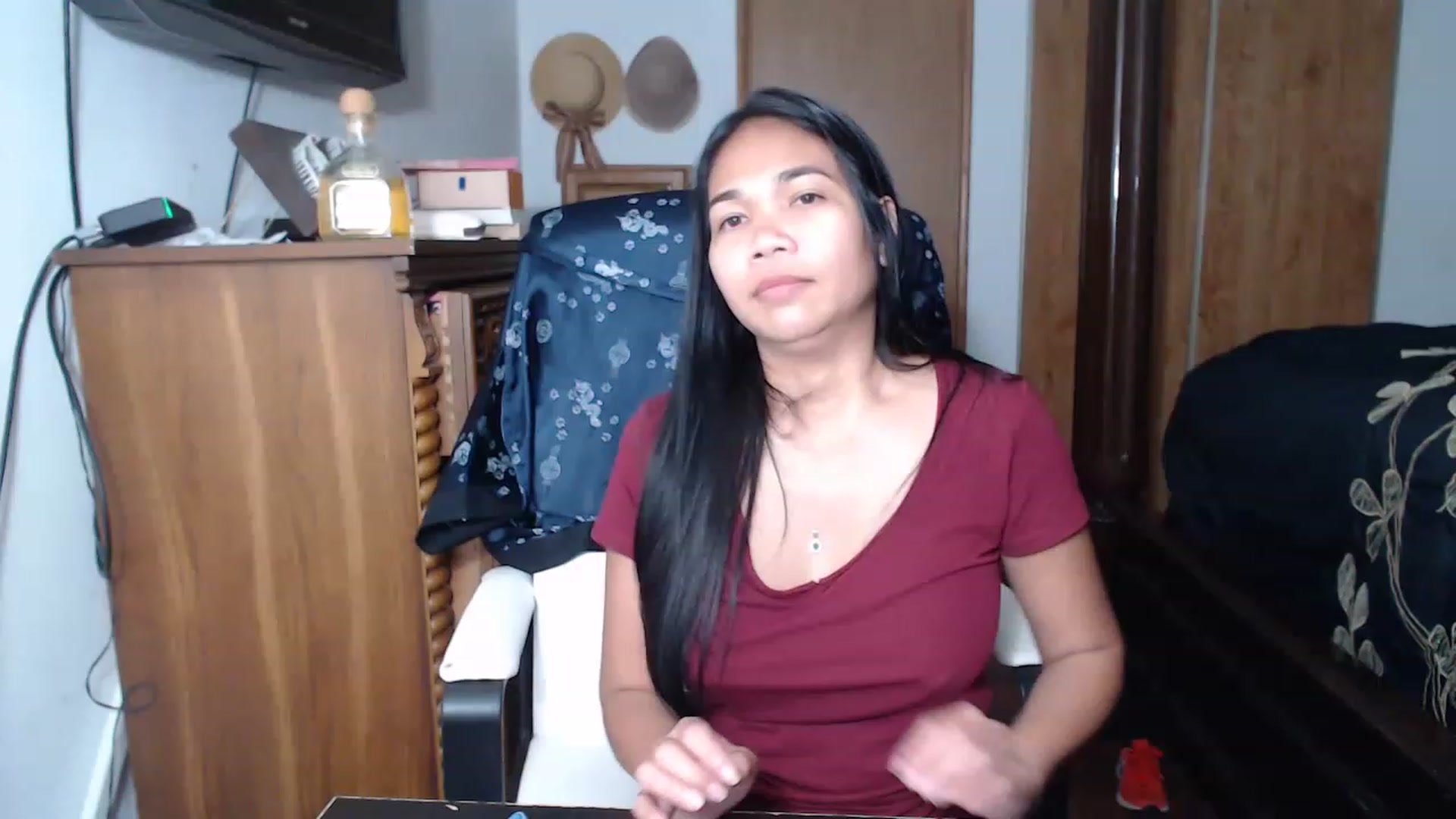 Gallery image thumbnail from Littlekai2023's myfreecams stream on, 05/13/2023, 04:15 image 10 of 20