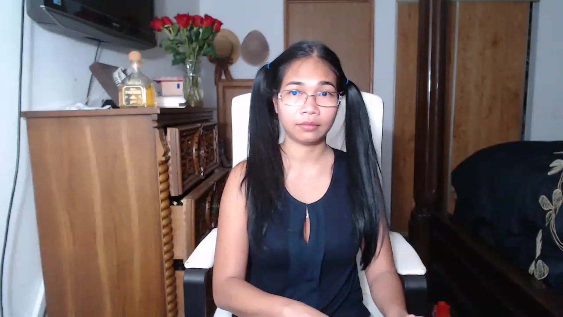 Gallery image thumbnail from Littlekai2023's myfreecams stream on, 05/13/2023, 22:46 image 20 of 20