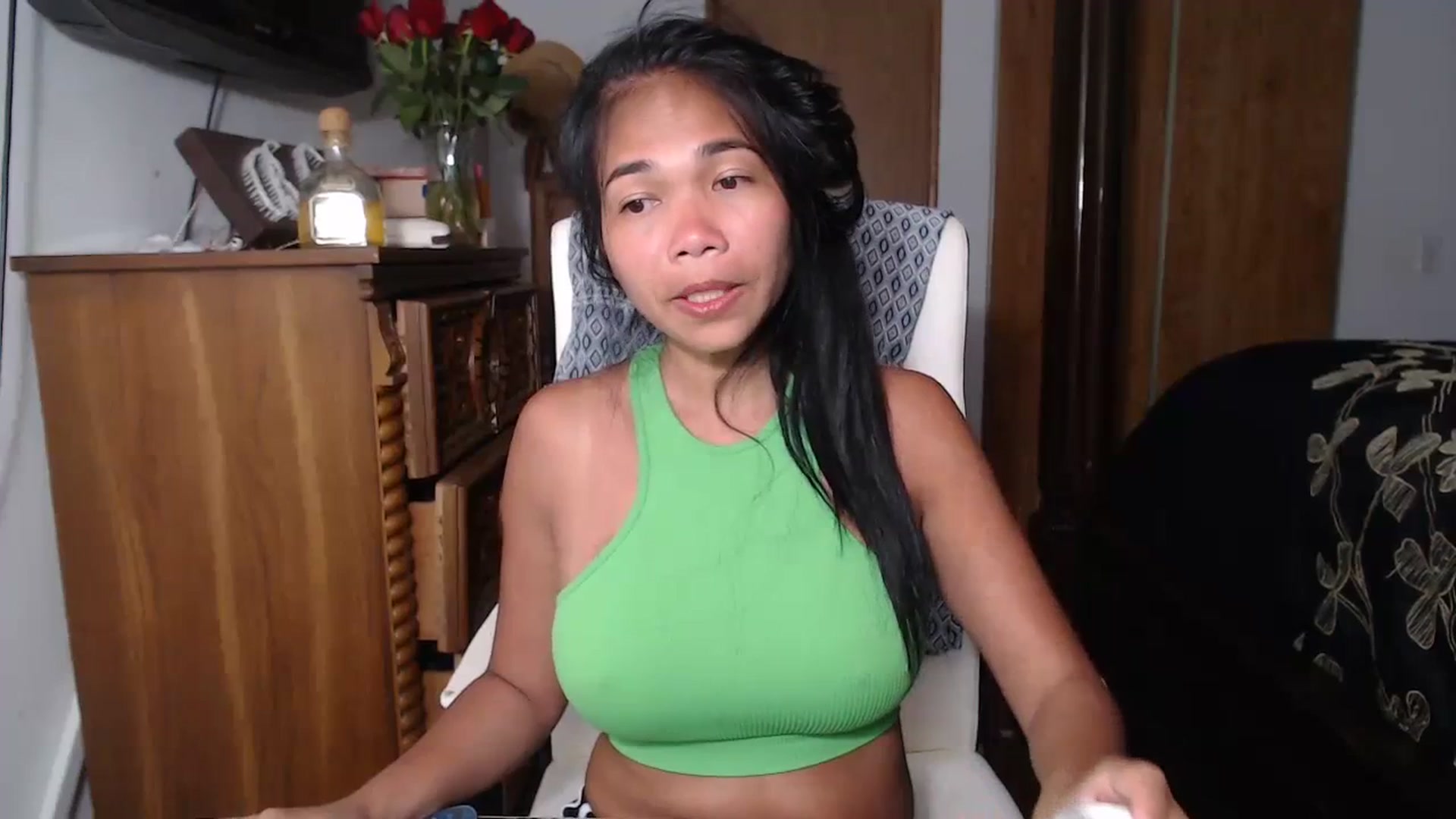 Gallery image thumbnail from Littlekai2023's myfreecams stream on, 05/16/2023, 02:10 image 12 of 20