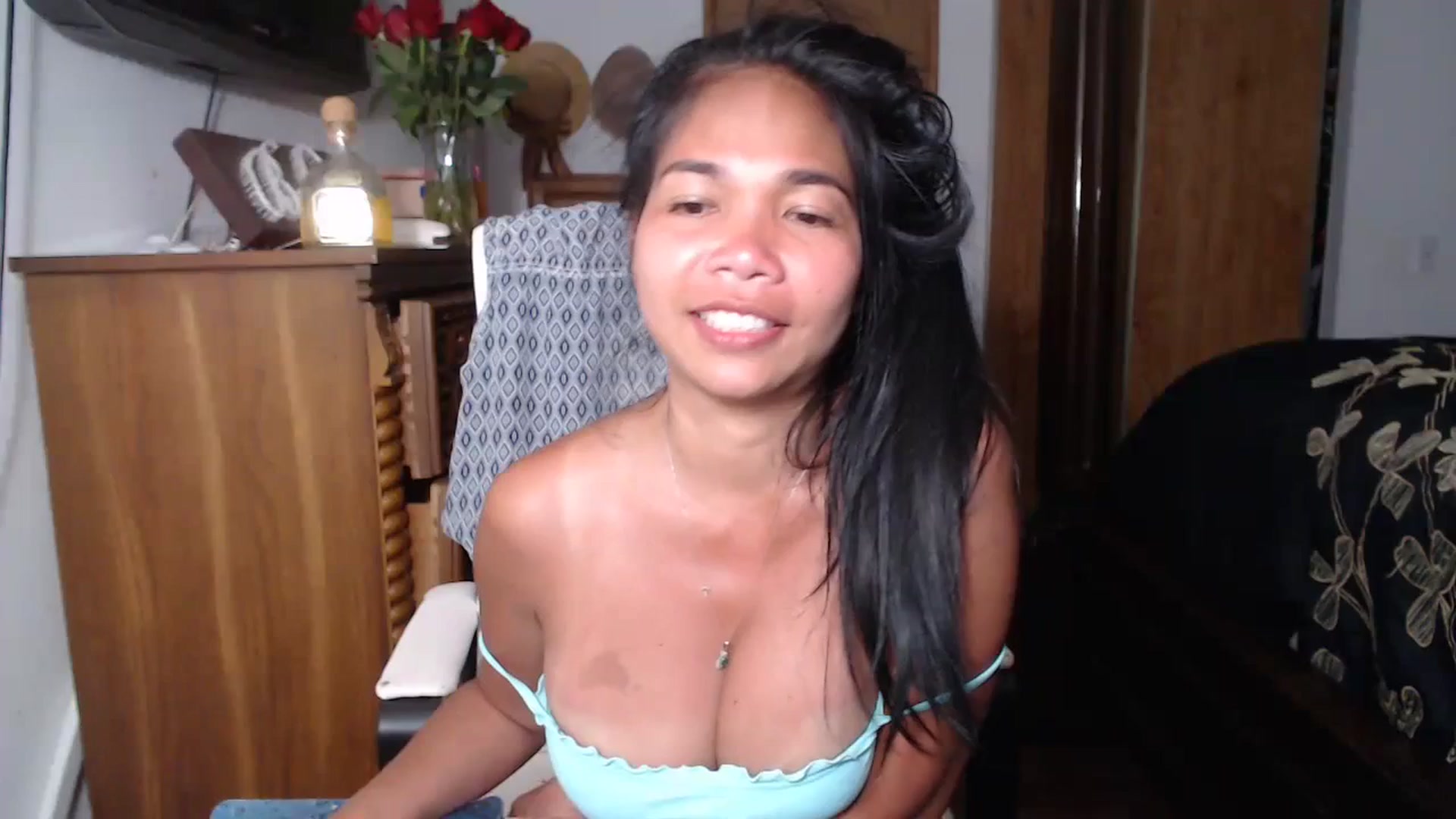 Gallery image thumbnail from Littlekai2023's myfreecams stream on, 05/16/2023, 02:30 image 5 of 20
