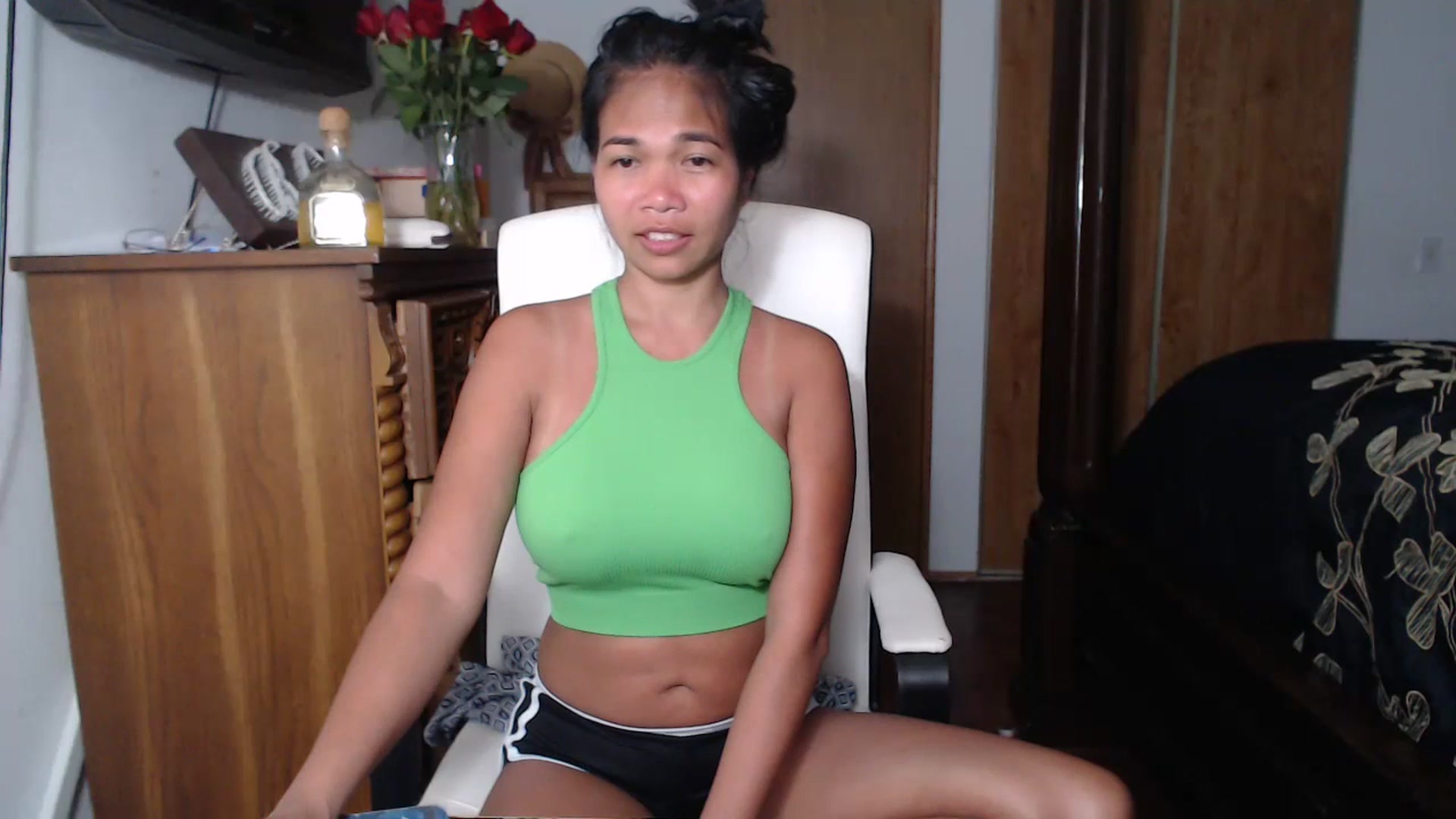 Gallery image thumbnail from Littlekai2023's myfreecams stream on, 05/16/2023, 02:30 image 20 of 20