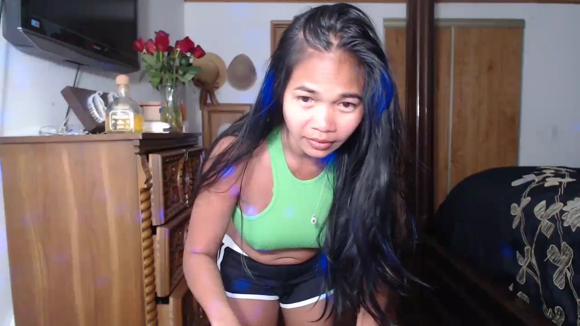 Gallery image thumbnail from Littlekai2023's myfreecams stream on, 05/16/2023, 03:47 image 4 of 20