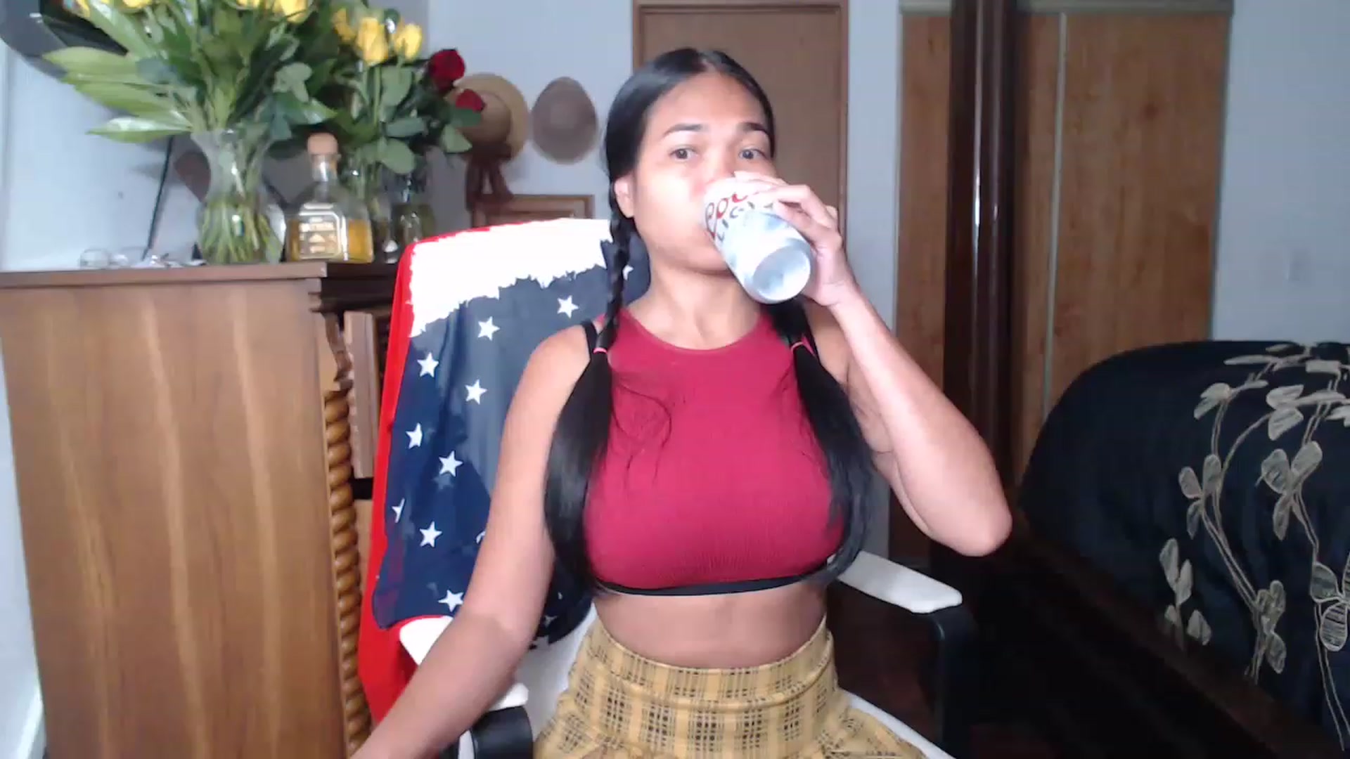 Gallery image thumbnail from Littlekai2023's myfreecams stream on, 05/16/2023, 23:53 image 4 of 20