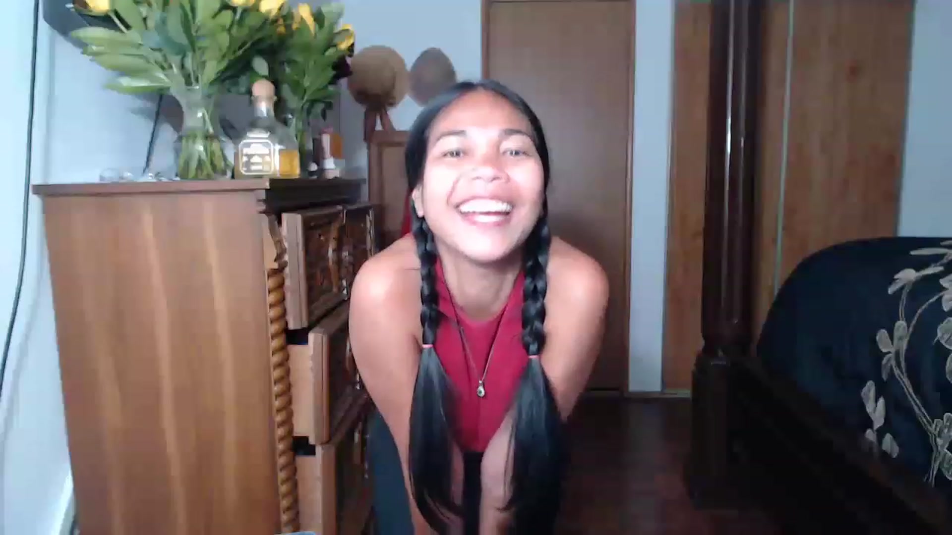 Gallery image thumbnail from Littlekai2023's myfreecams stream on, 05/17/2023, 05:24 image 19 of 20