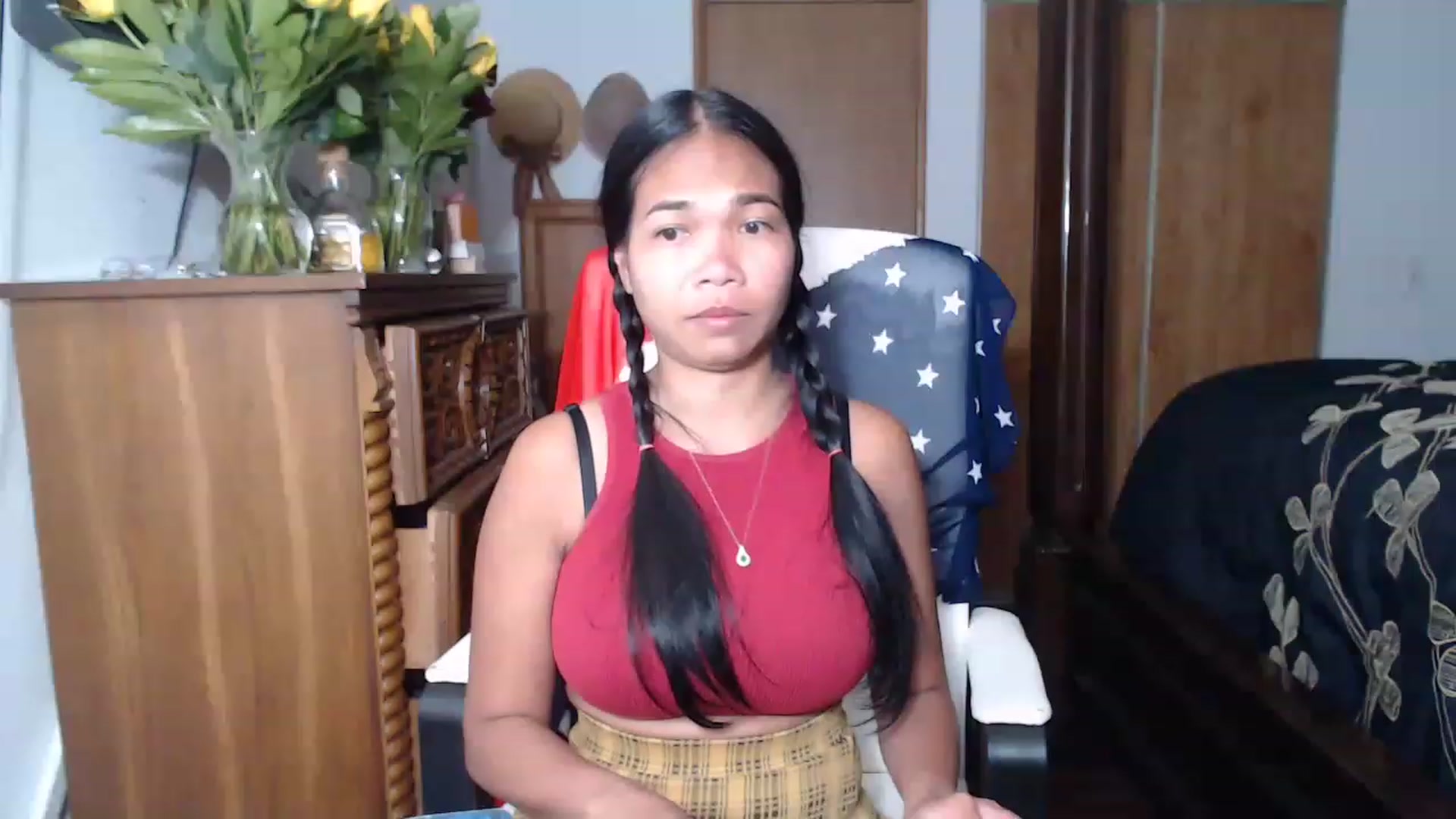 Gallery image thumbnail from Littlekai2023's myfreecams stream on, 05/17/2023, 05:24 image 15 of 20