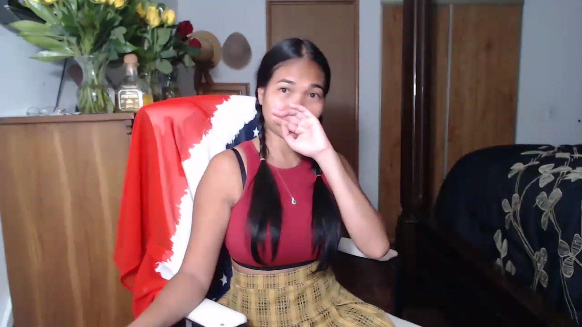 Gallery image thumbnail from Littlekai2023's myfreecams stream on, 05/17/2023, 05:24 image 11 of 20